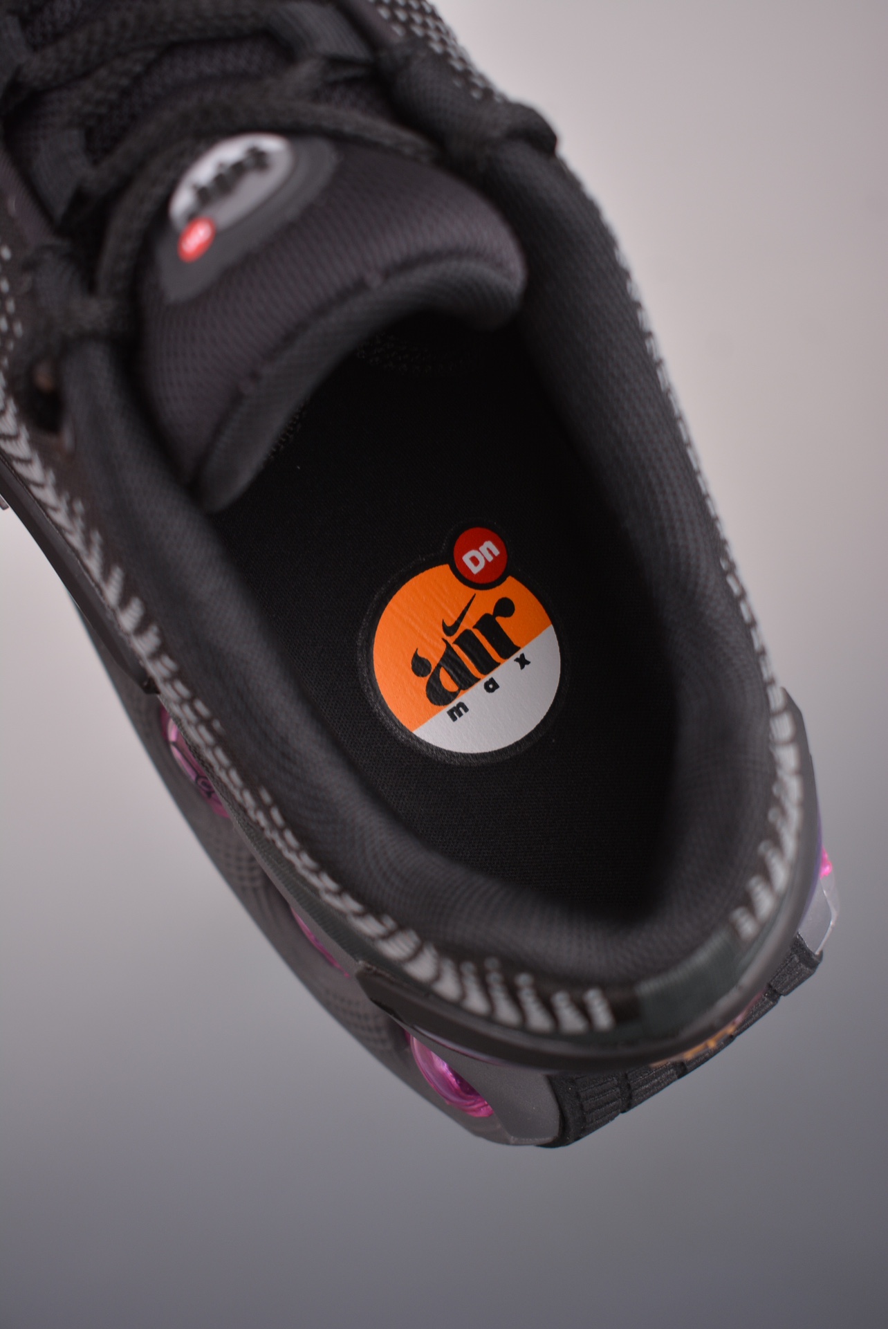 Nike Air Max DNAnthracite Light Crimson DV3337-008