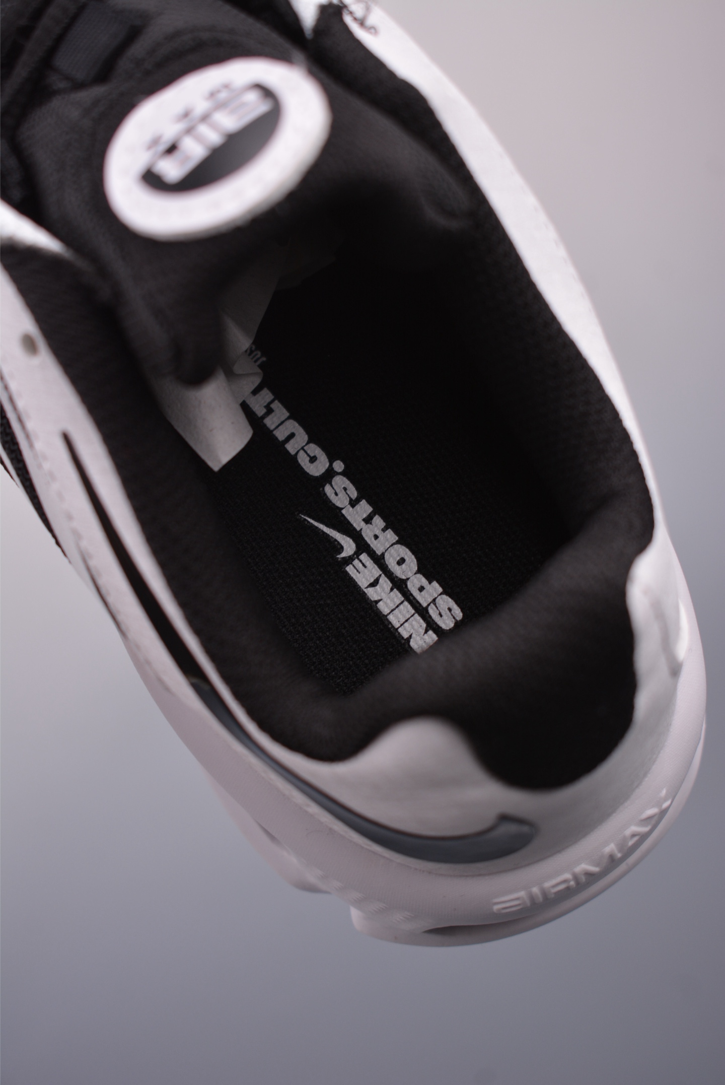 Nike Air Max Fire 