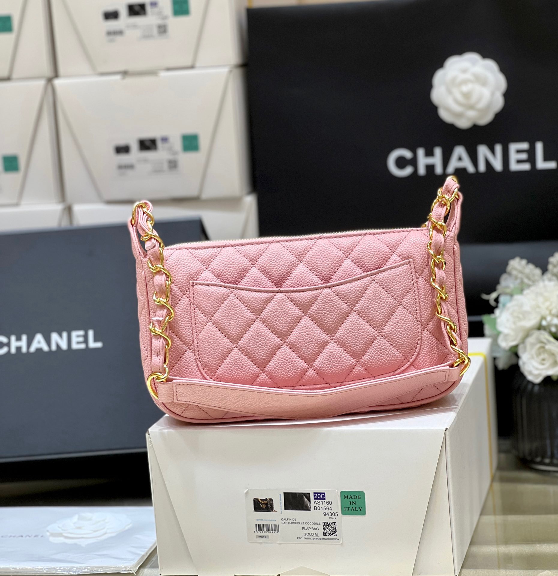 Chanel Vintage Second-Hand Underarm Bag 50920