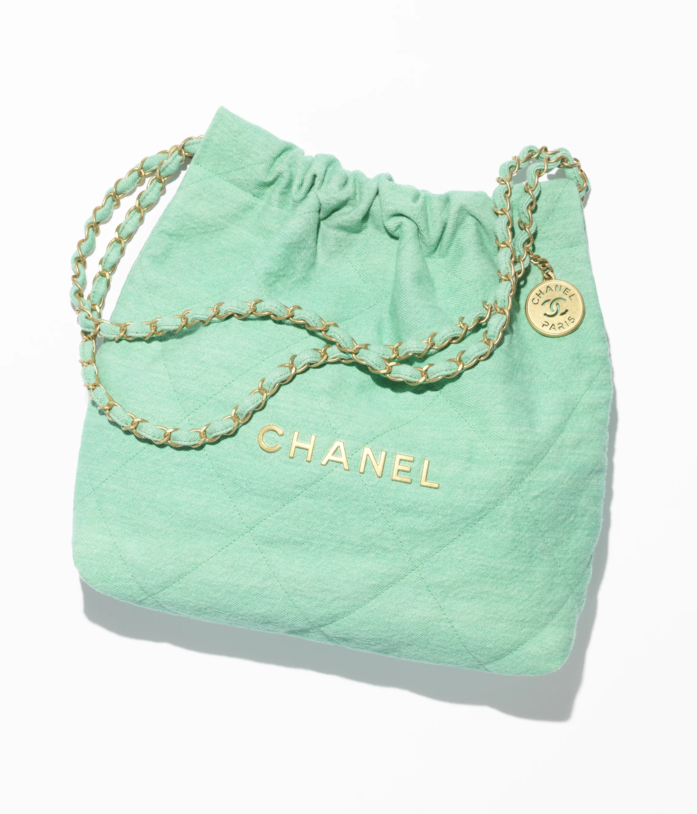 CHANEL Small 22 Top Handle Bag Shiny Calfskin & Gold-Tone Metal Green