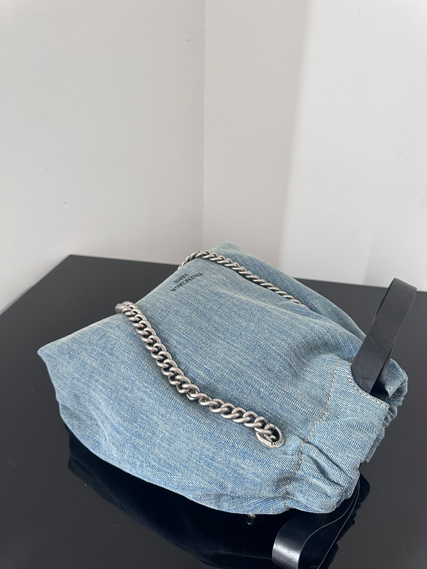 Balenciaga crushtote denim handbag 0305