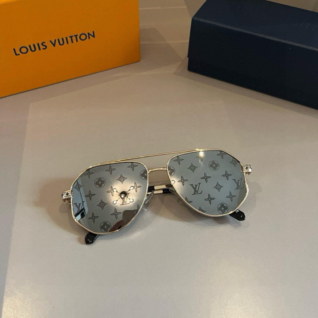 Louis Vuitton Square Frame Sunglasses