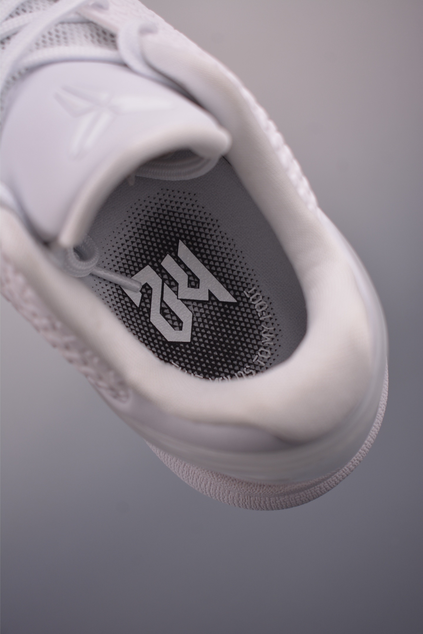 Nike Kobe VI Protro “Halo Pack” DO5079-021