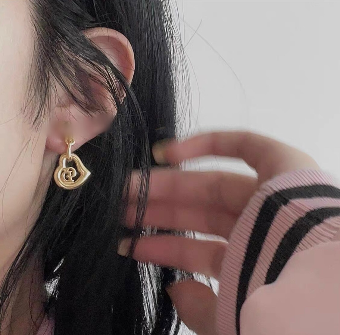 Dior Heart Earrings