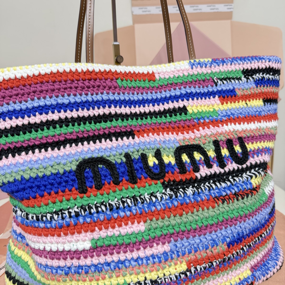 Miu Miu embroidered bag 5BG228