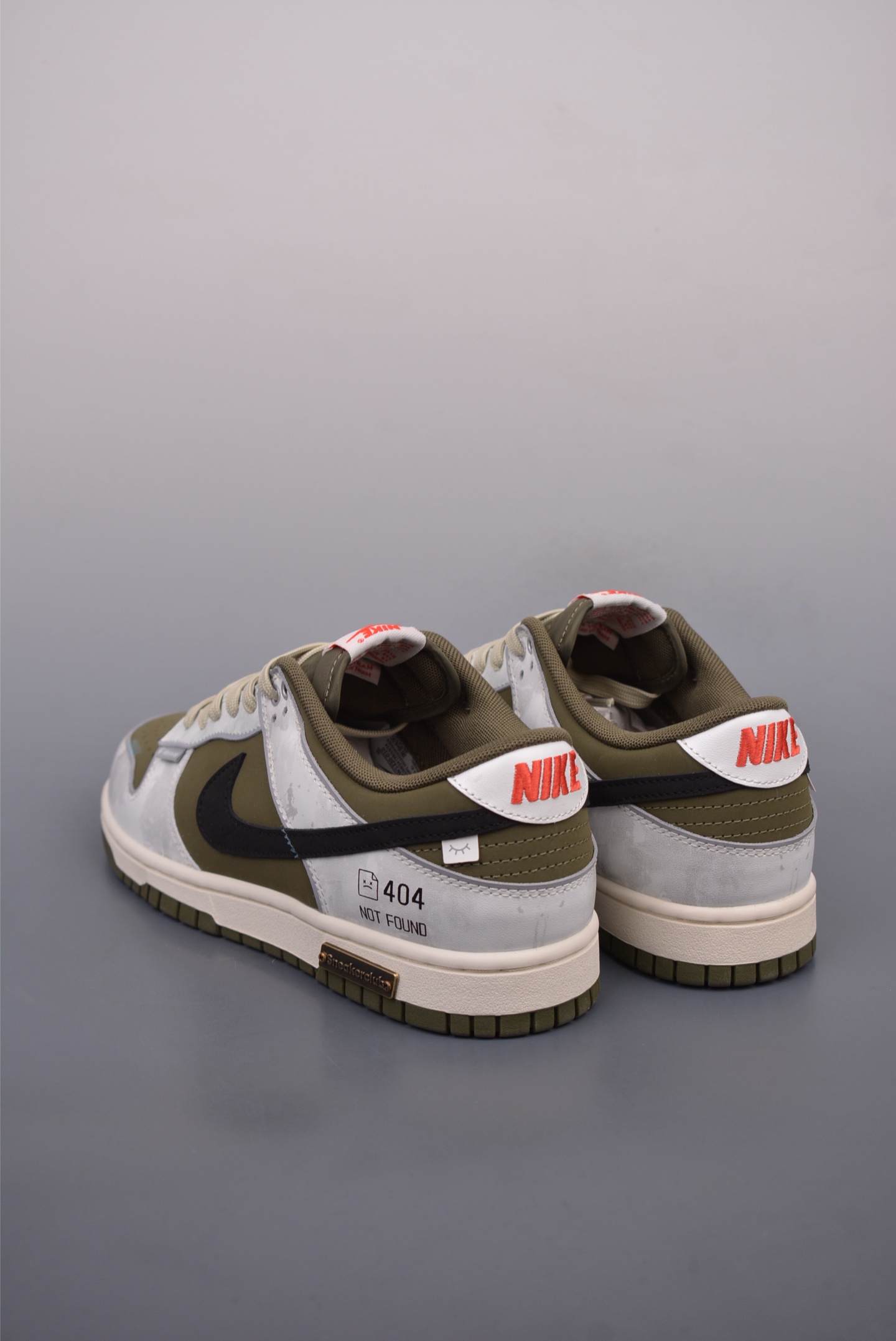 Nike SB Dunk Low 404 NOT FOUND Olive Green Off-White GW1220-010