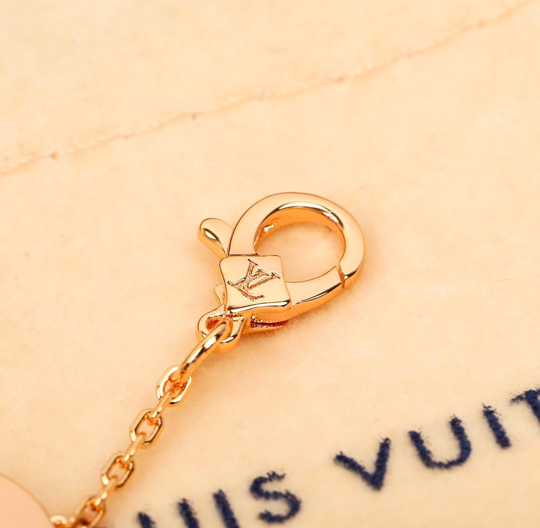 Louis Vuitton Four Flower Bracelet