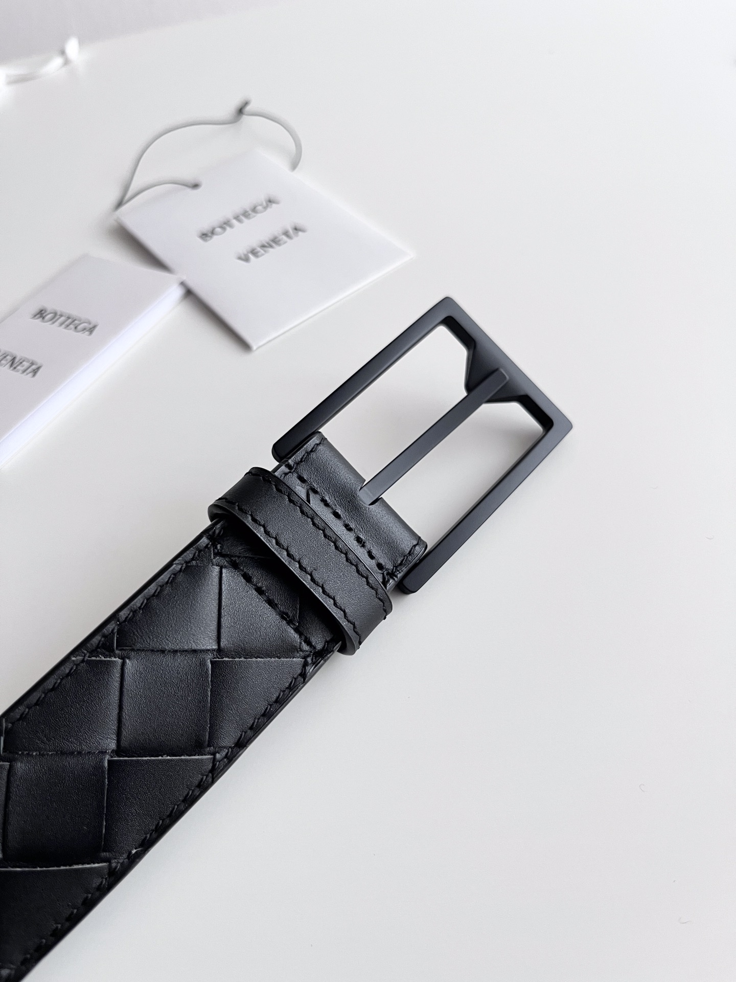 Bottega Veneta intreccio woven cowhide double-sided belt 3.5cm wide