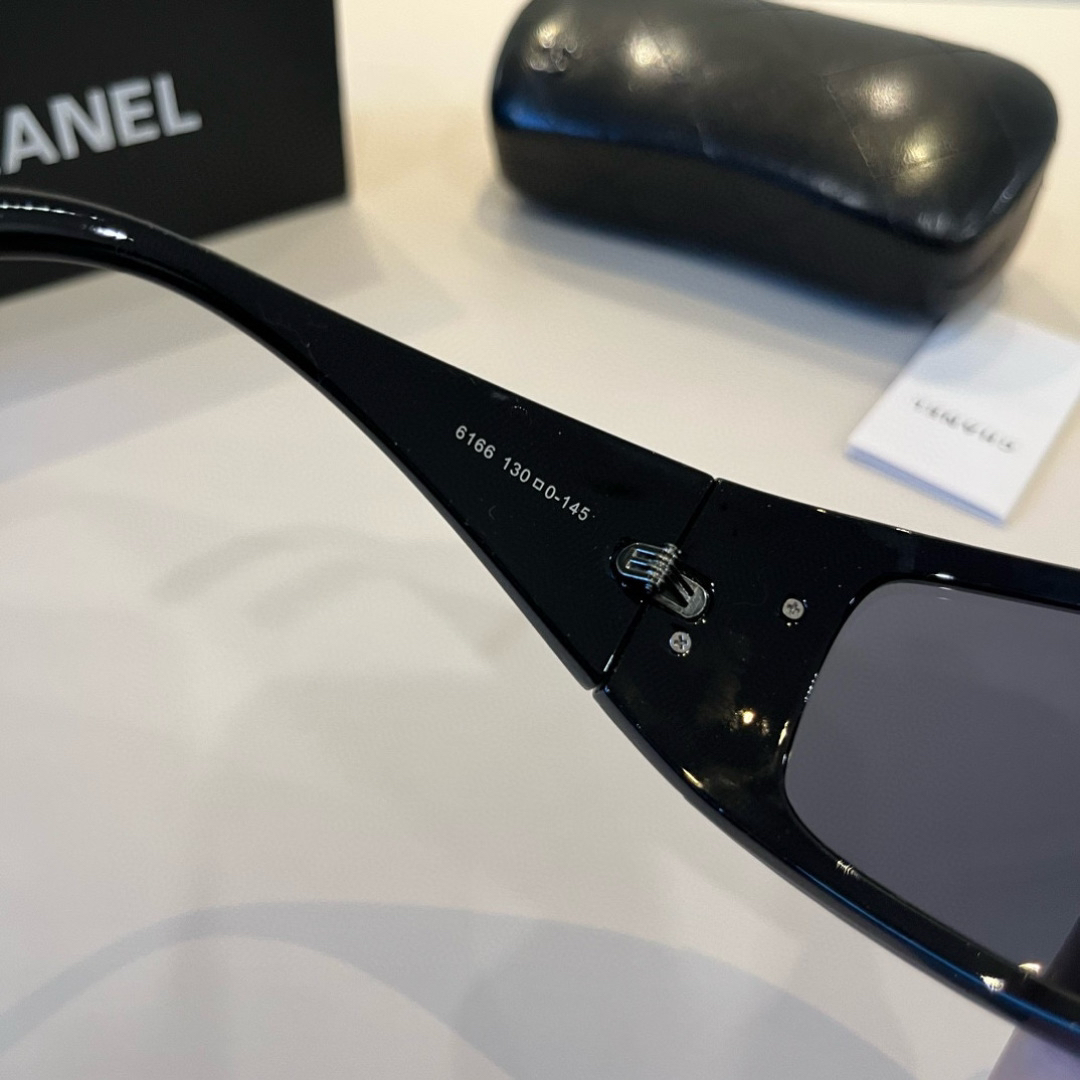 Chanel round frame sunglasses