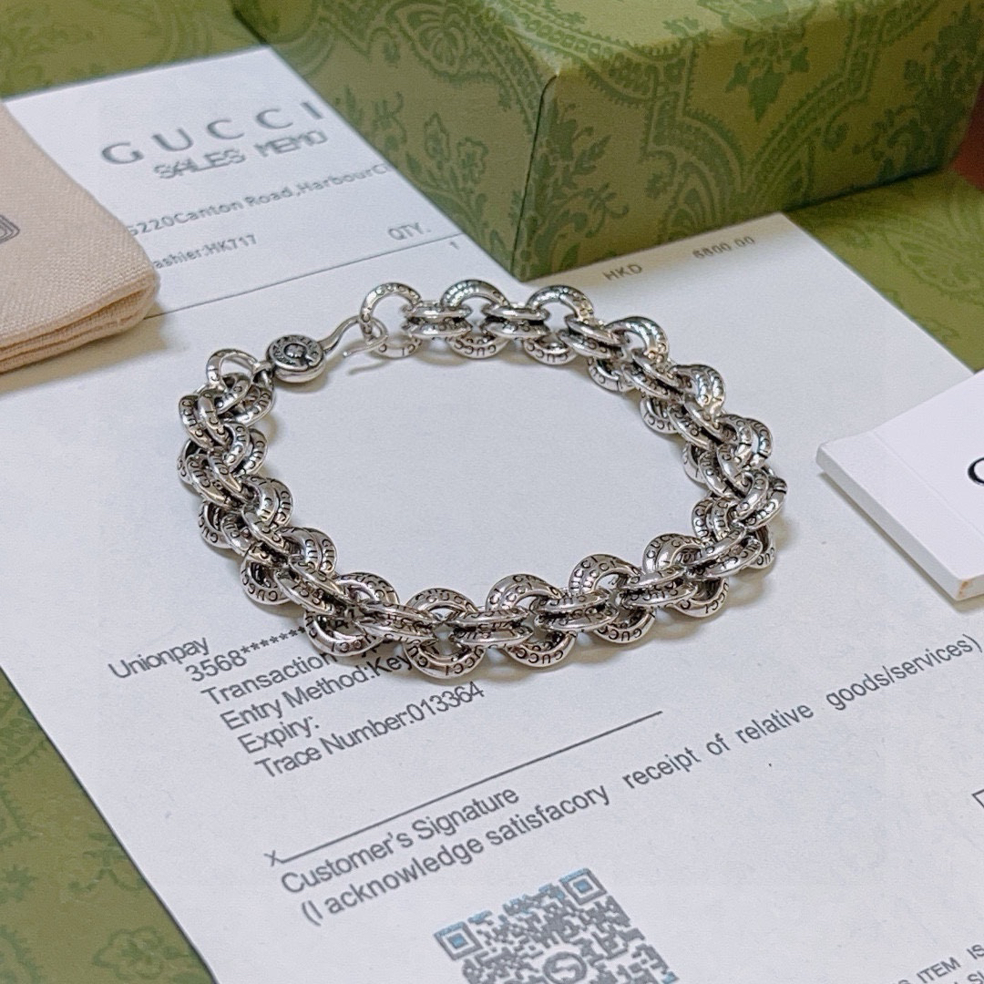 Gucci GG Round Double Ring Bracelet