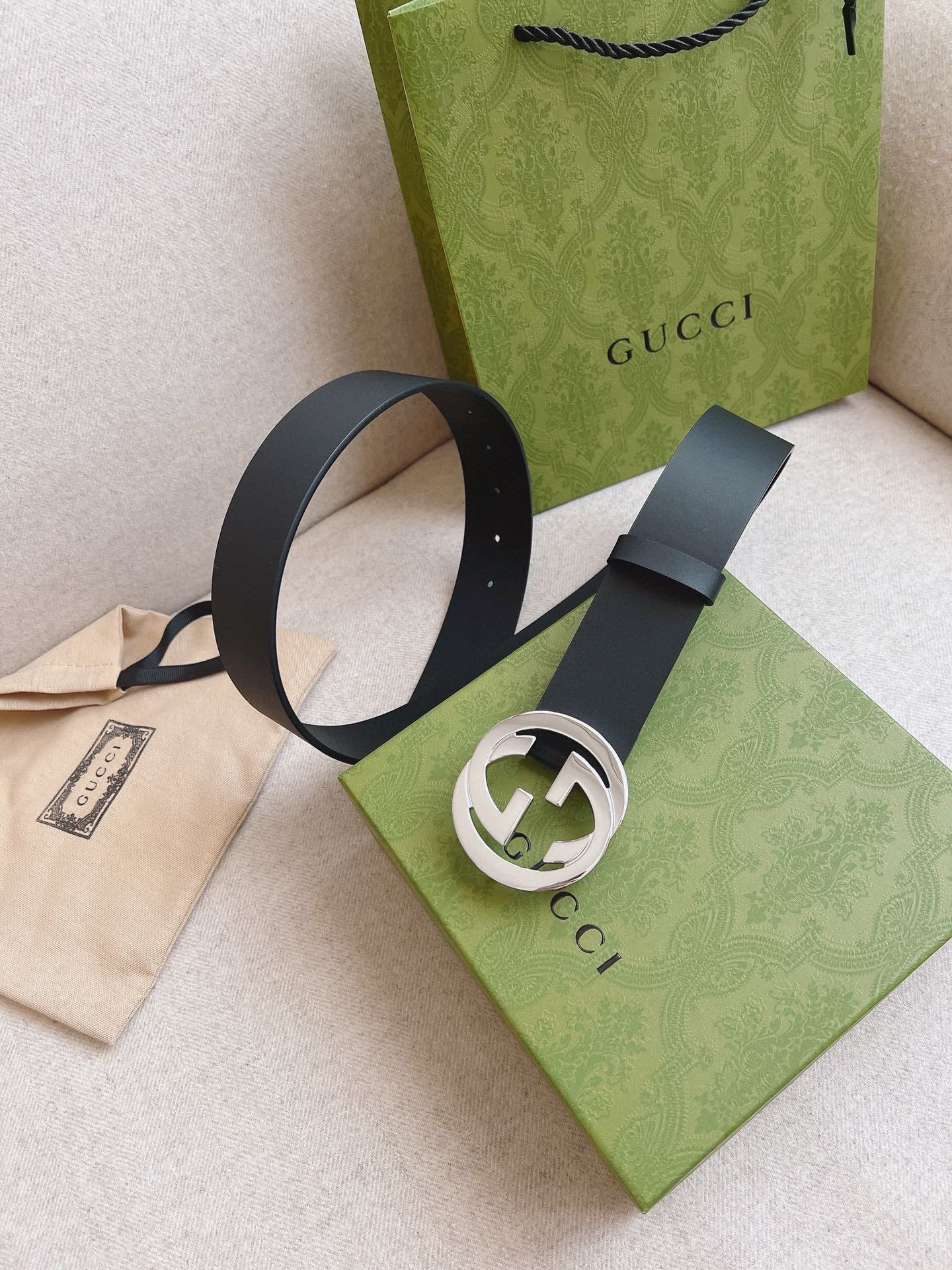 Gucci Interlocking Double G Buckle Leather Belt 4.0cm Width