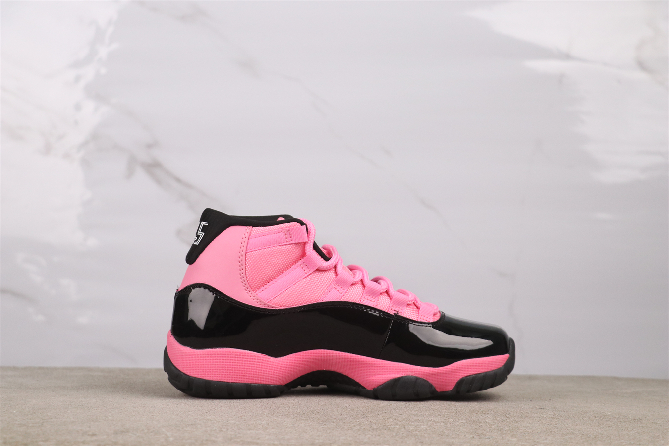 Air Jordan 11 Retro Pink Black Basketball Shoes CT8012-500