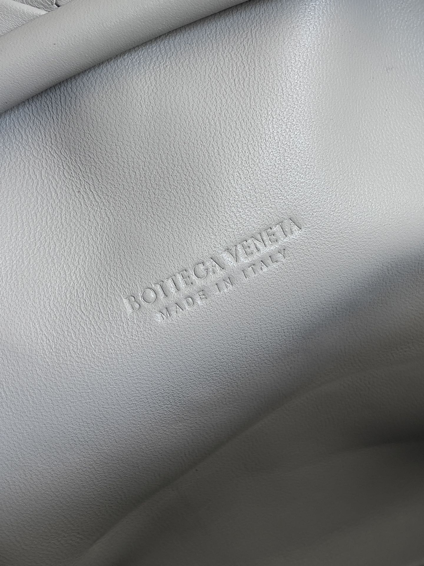 Bottega Veneta LAUREN CLUTCH chain clutch bag 785807