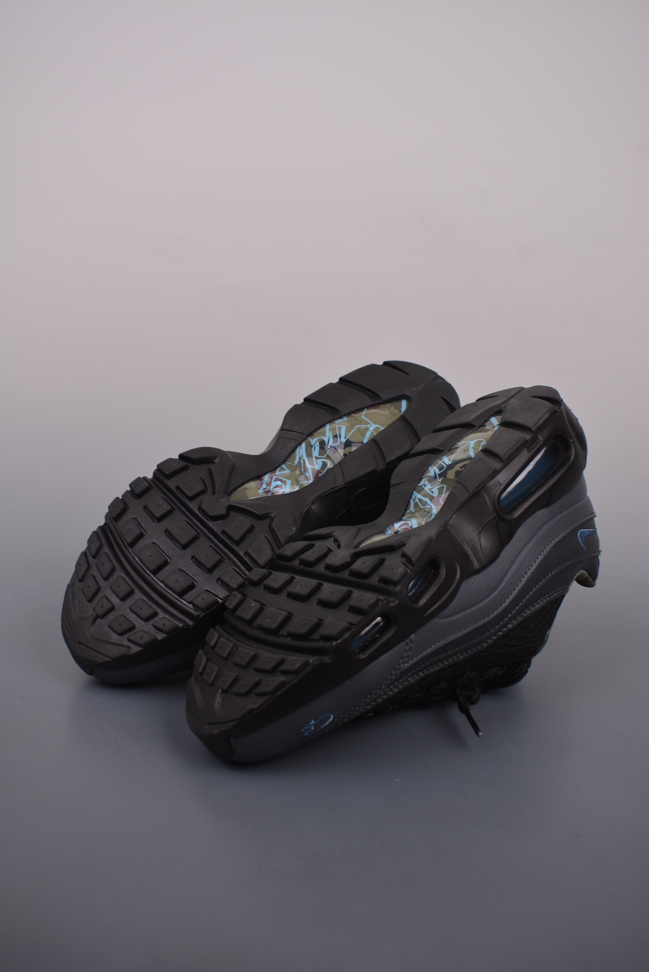NIKE Air Max 95 air cushion running shoes black gray blue
