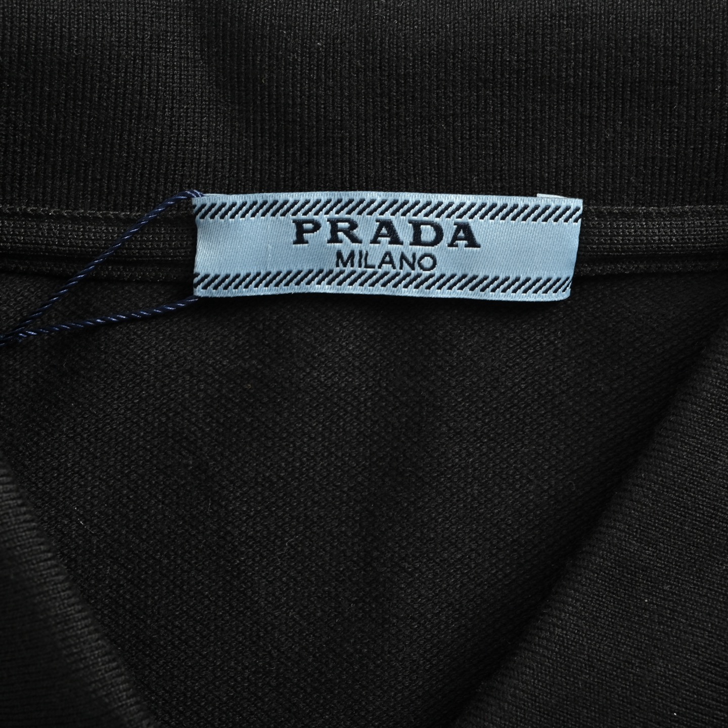 Prada 25ss Polo short sleeve with contrasting embroidery on the chest triangle logo