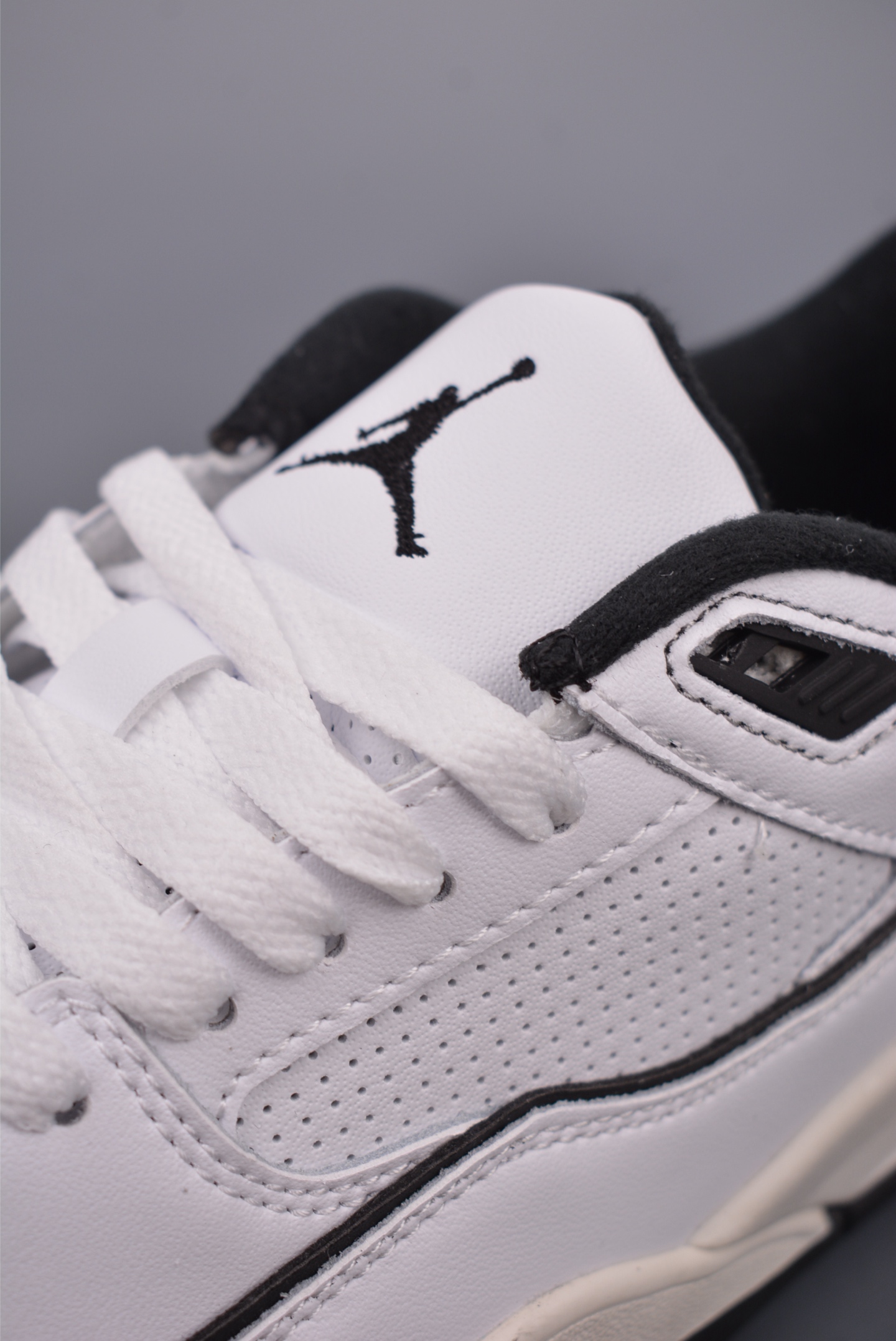 Nike Air Jordan Flight Court white and black HF3255-100