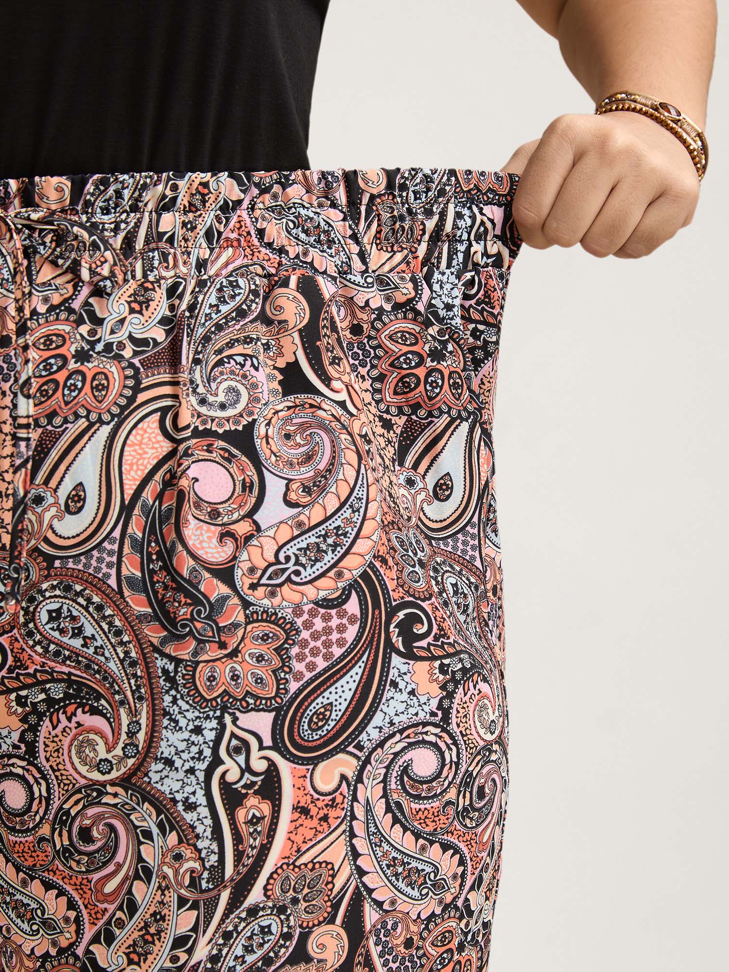 Paisley Print Drawstring Wide-Leg Pants