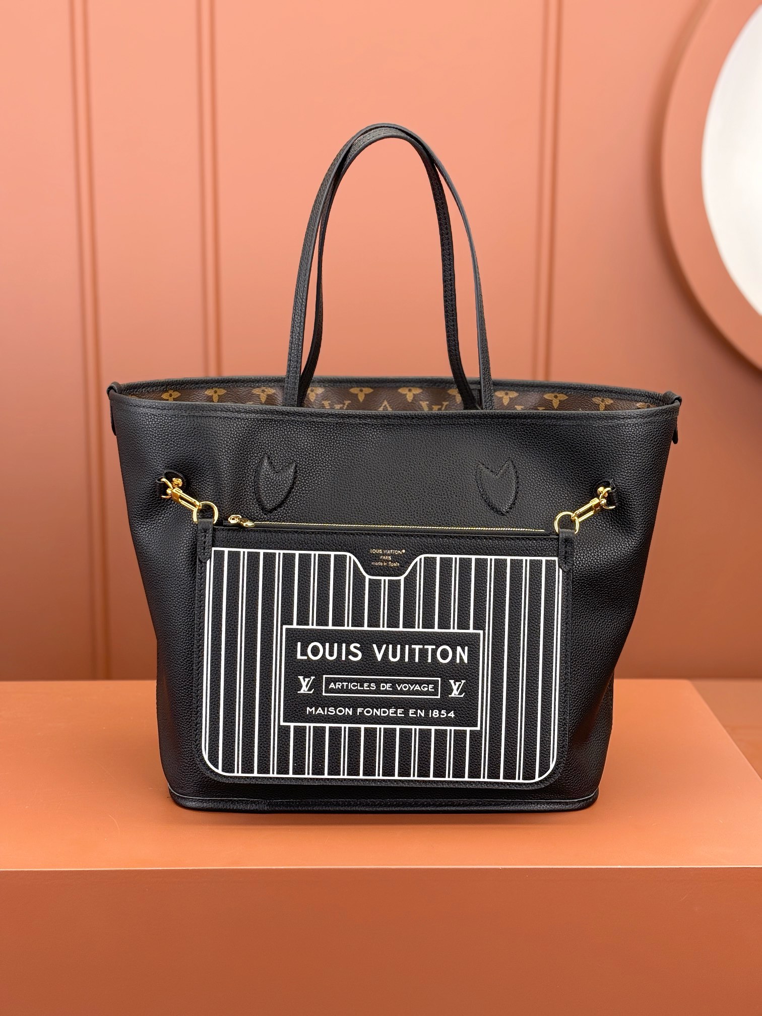 Louis Vuitton NEVERFULL INSIDE OUT Medium Handbag M11946