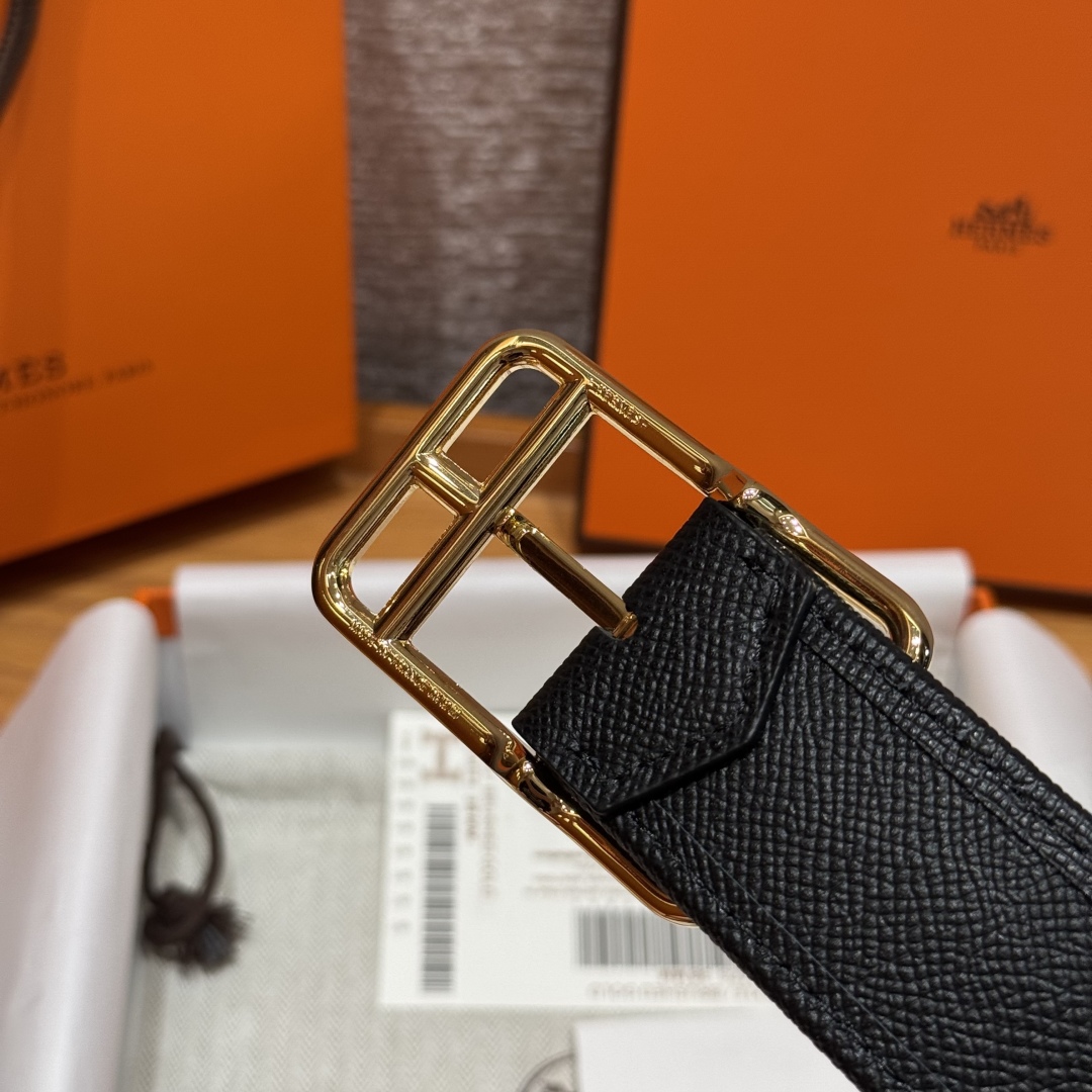 Hermès Half Cod Riviera double-faced leather belt, 3.8cm wide