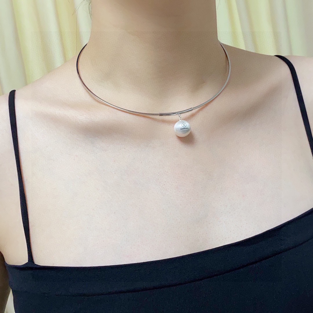 Chanel brushed silver ball pendant necklace