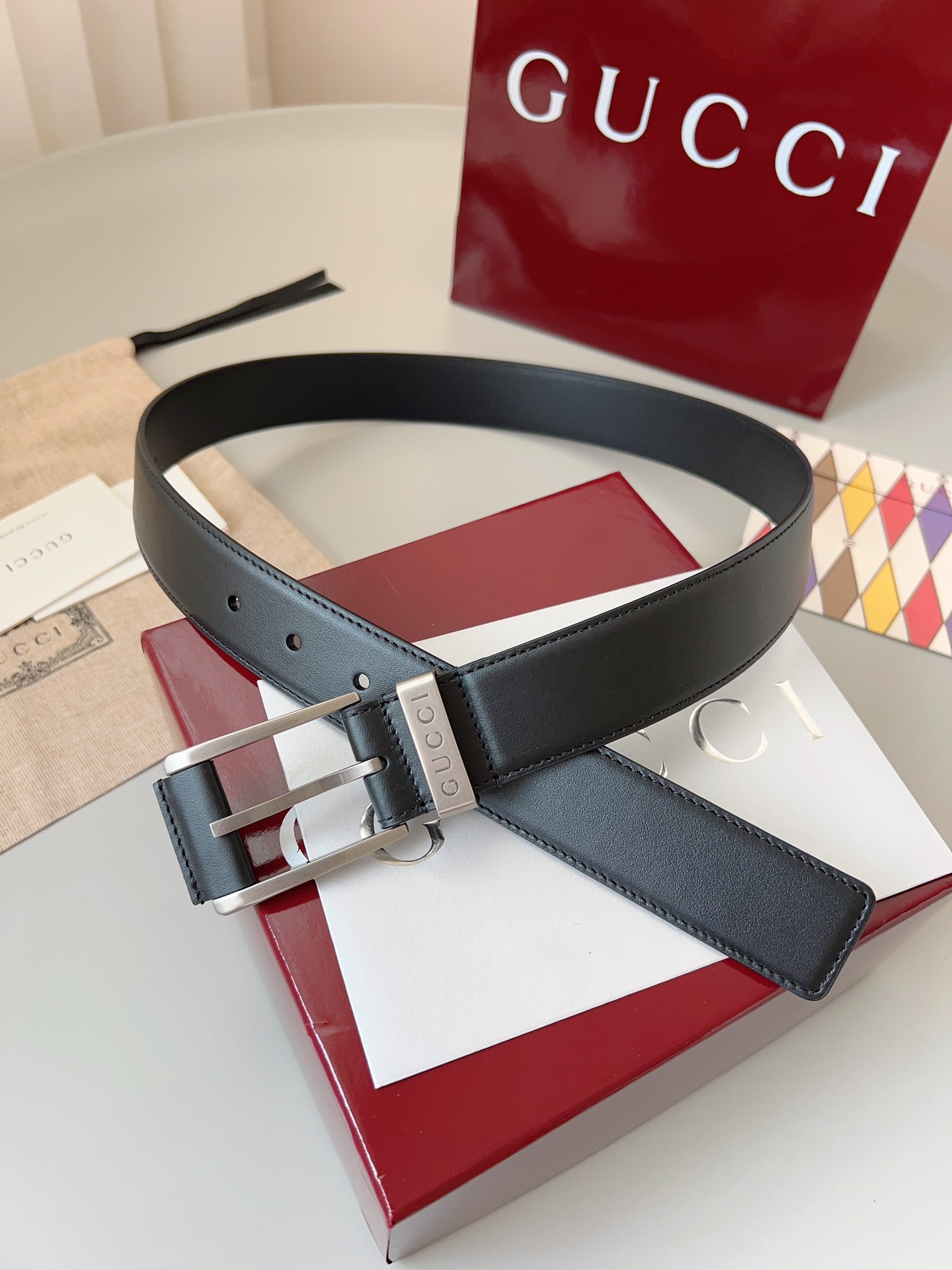 Gucci pin buckle leather belt 3.5cm wide