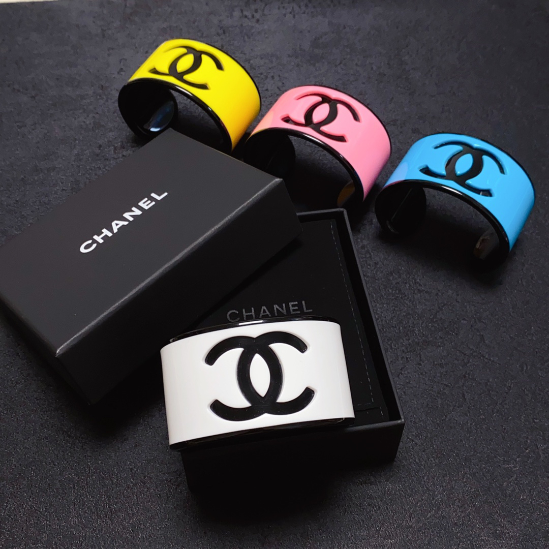 Chanel high quality acrylic colorful bracelet