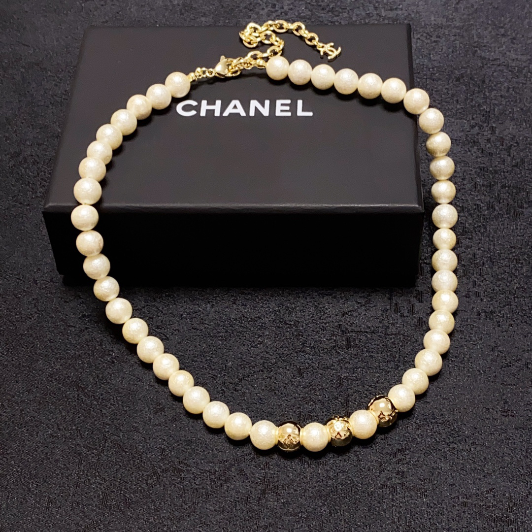 Chanel Bubble Pearl Necklace
