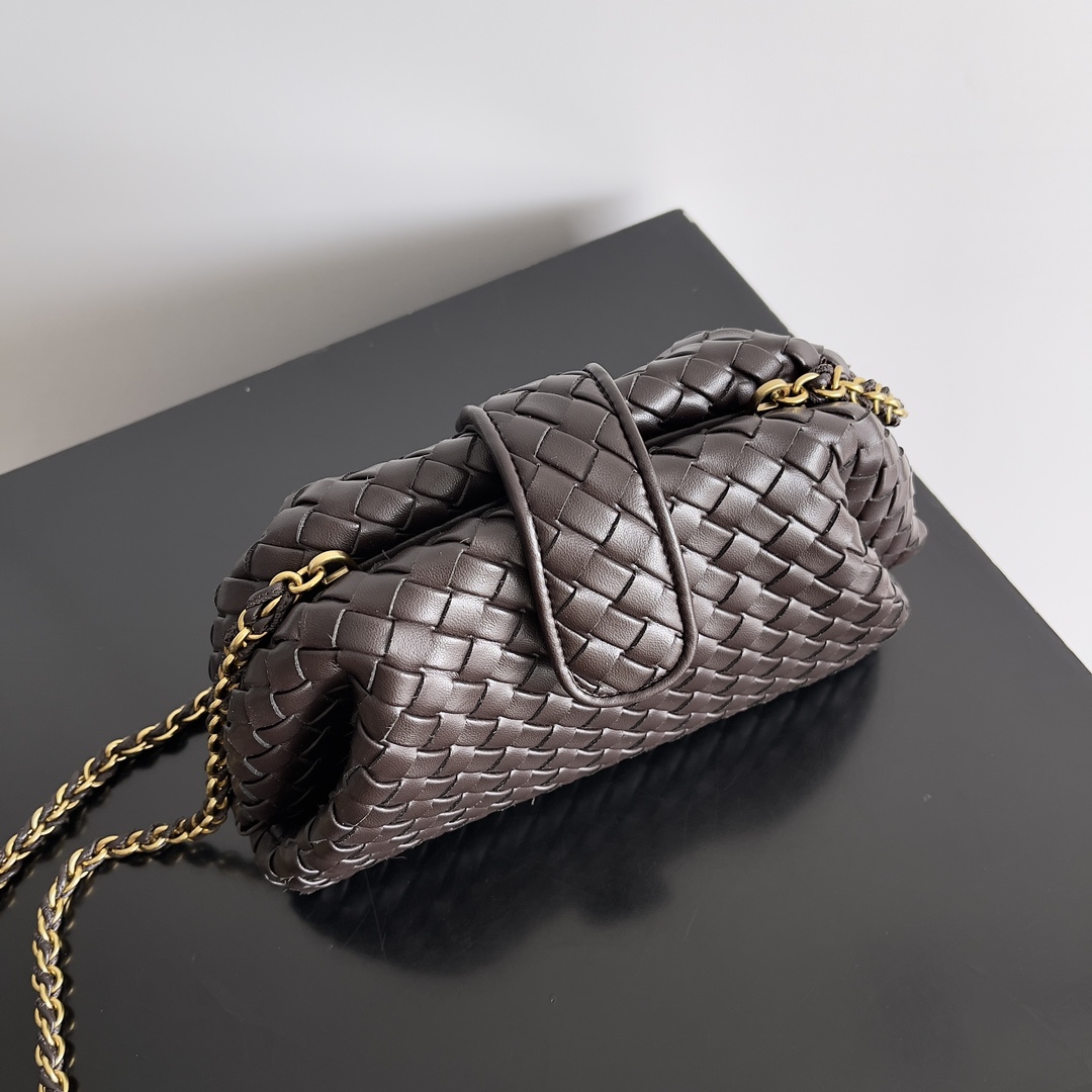 Bottega Veneta LAUREN 1980 Small Clutch 804038