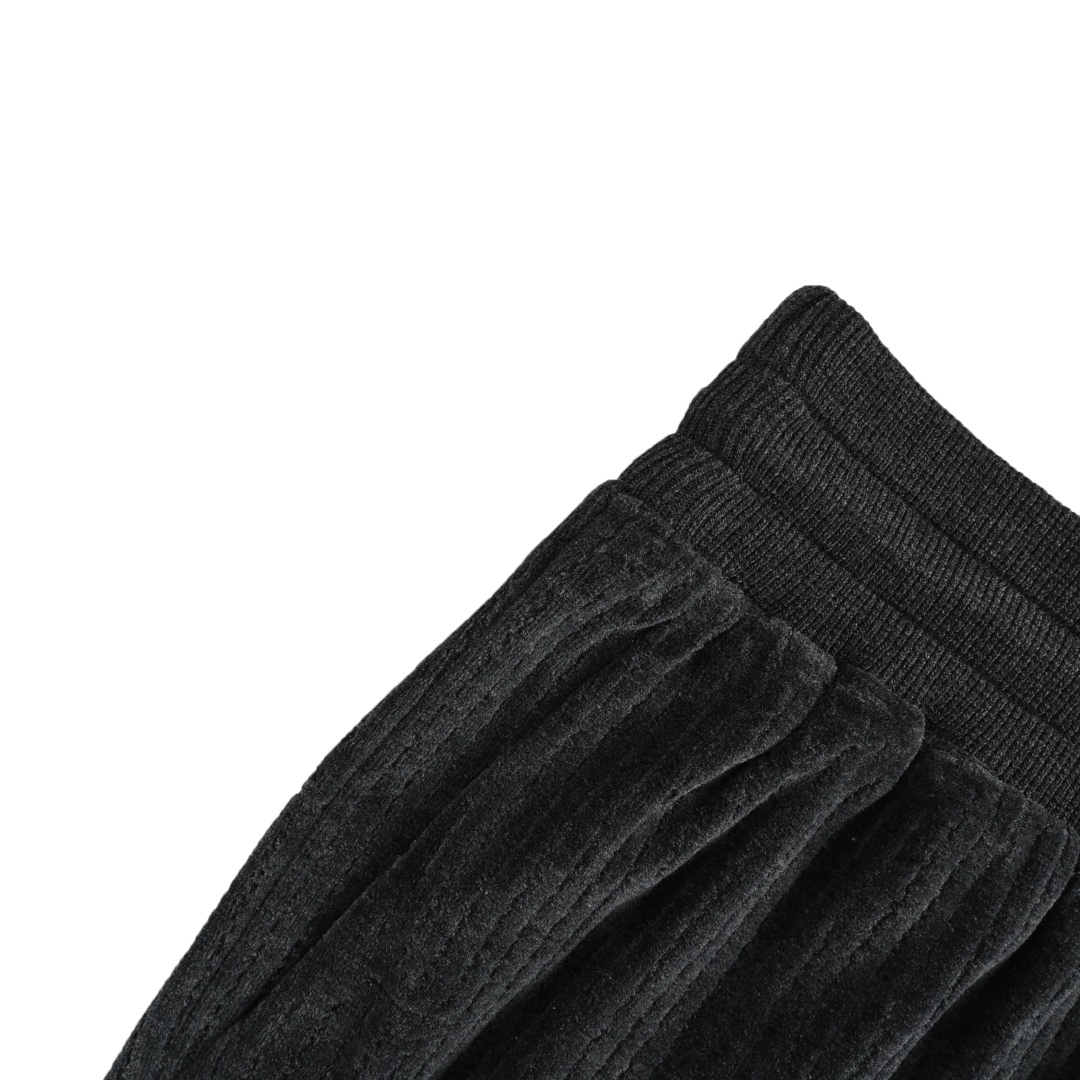 Louis Vuitton & PARK SEO BO Cotton Velvet Trousers Set