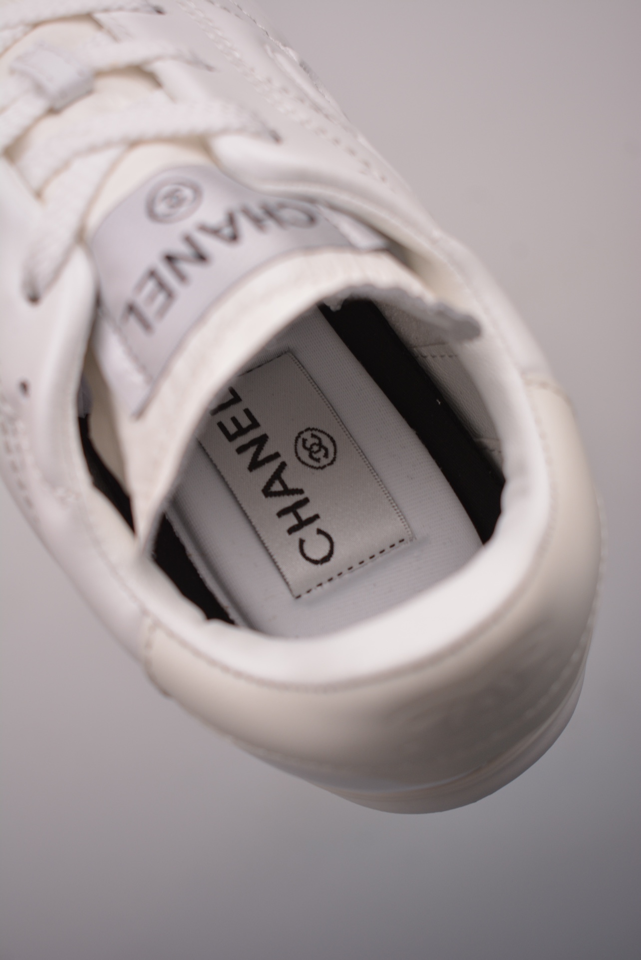 Chanel A23 CC Quilted Trainers Sneaker White