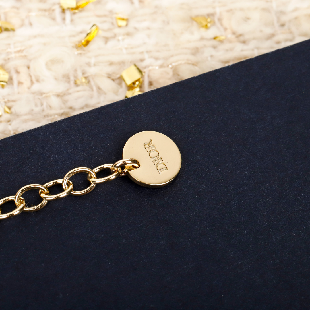 Dior Hollow Butterfly Pearl Necklace