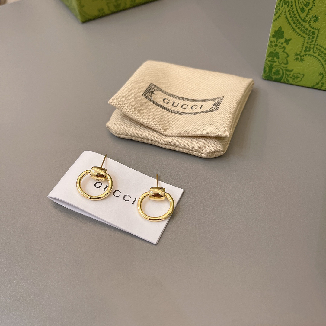 GUCCi hoop earrings