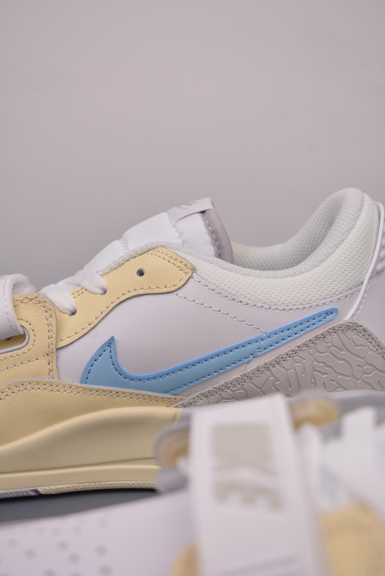 Air Jordan Legacy 312 Low Cream Soda HJ3483-101