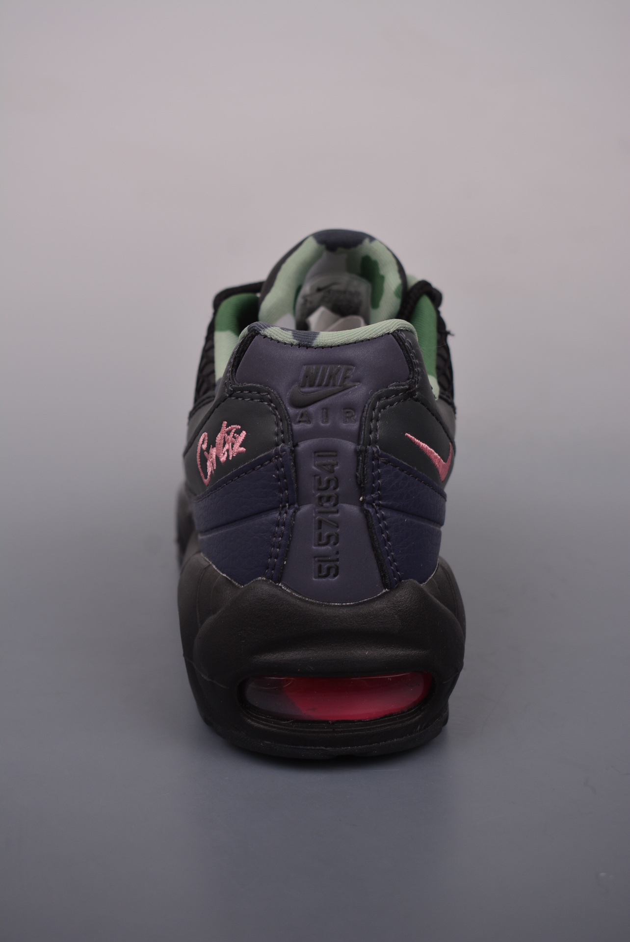 NIKE Air Max 95 air cushion running shoes black blue camouflage