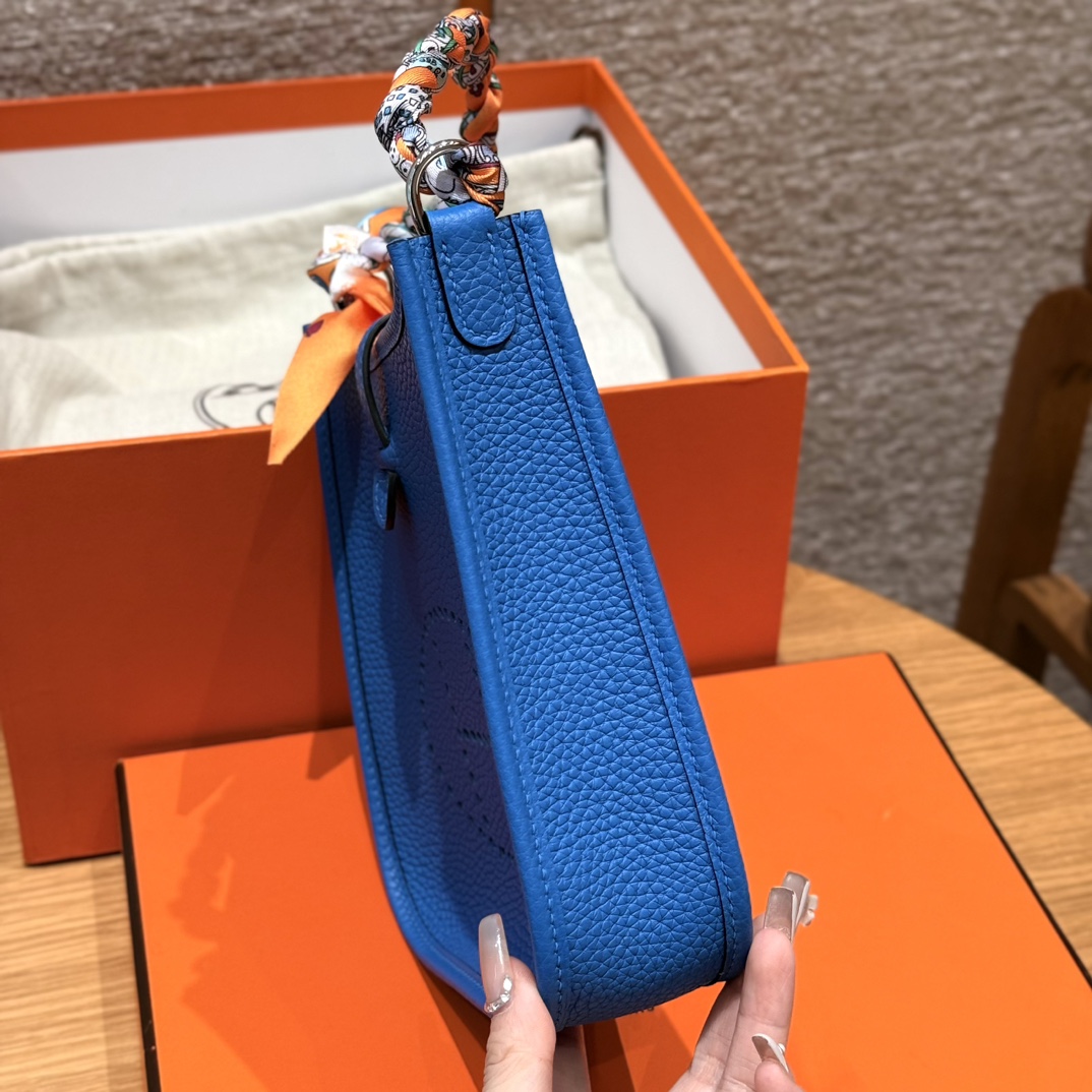 Hermès Evelyne 17 Blue zelige handbag (handmade to order)