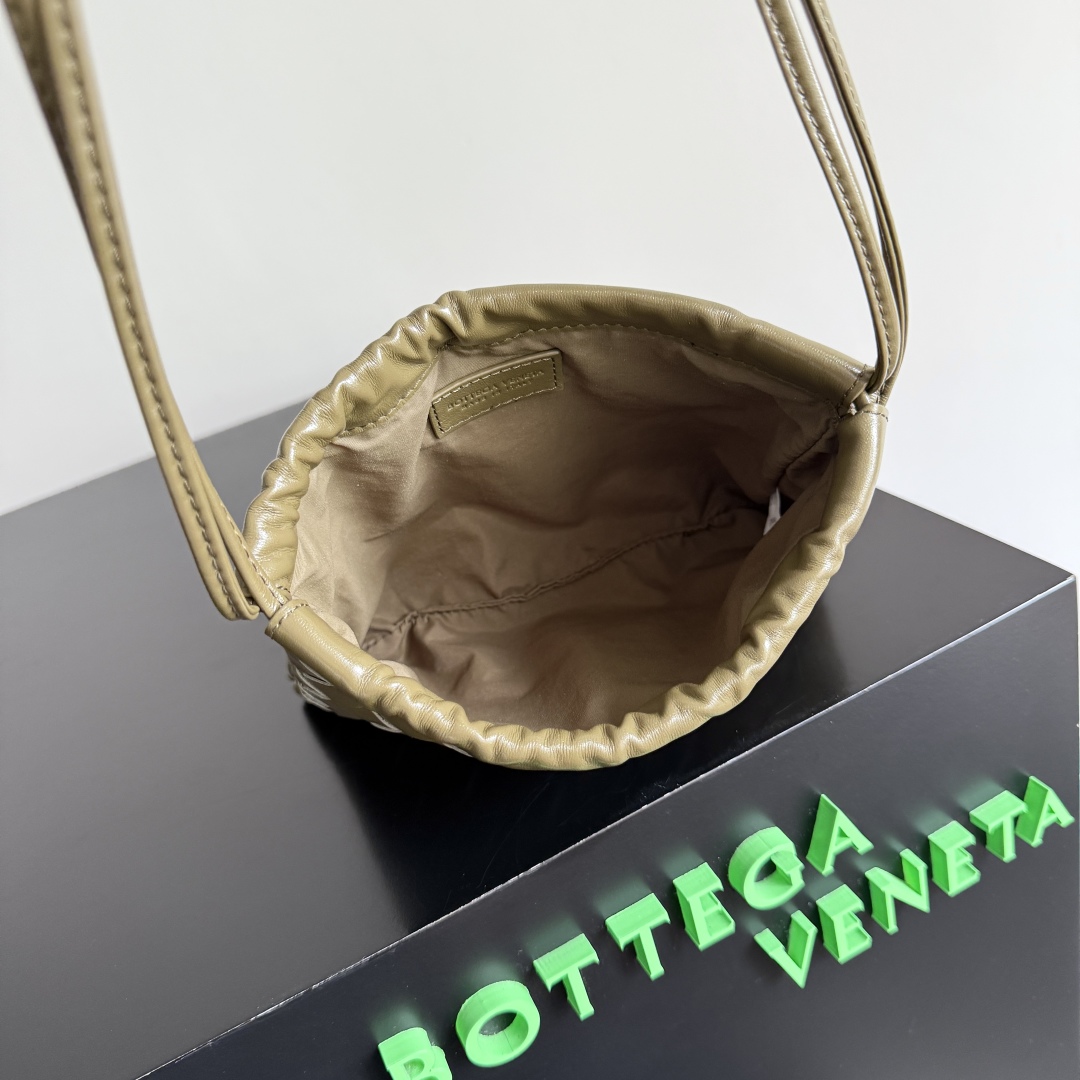 Bottega Veneta DUSTBAG Mini Handbag 816987