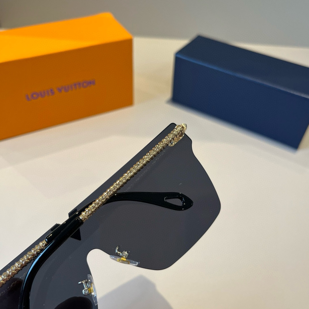 Louis Vuitton Square Frame Sunglasses