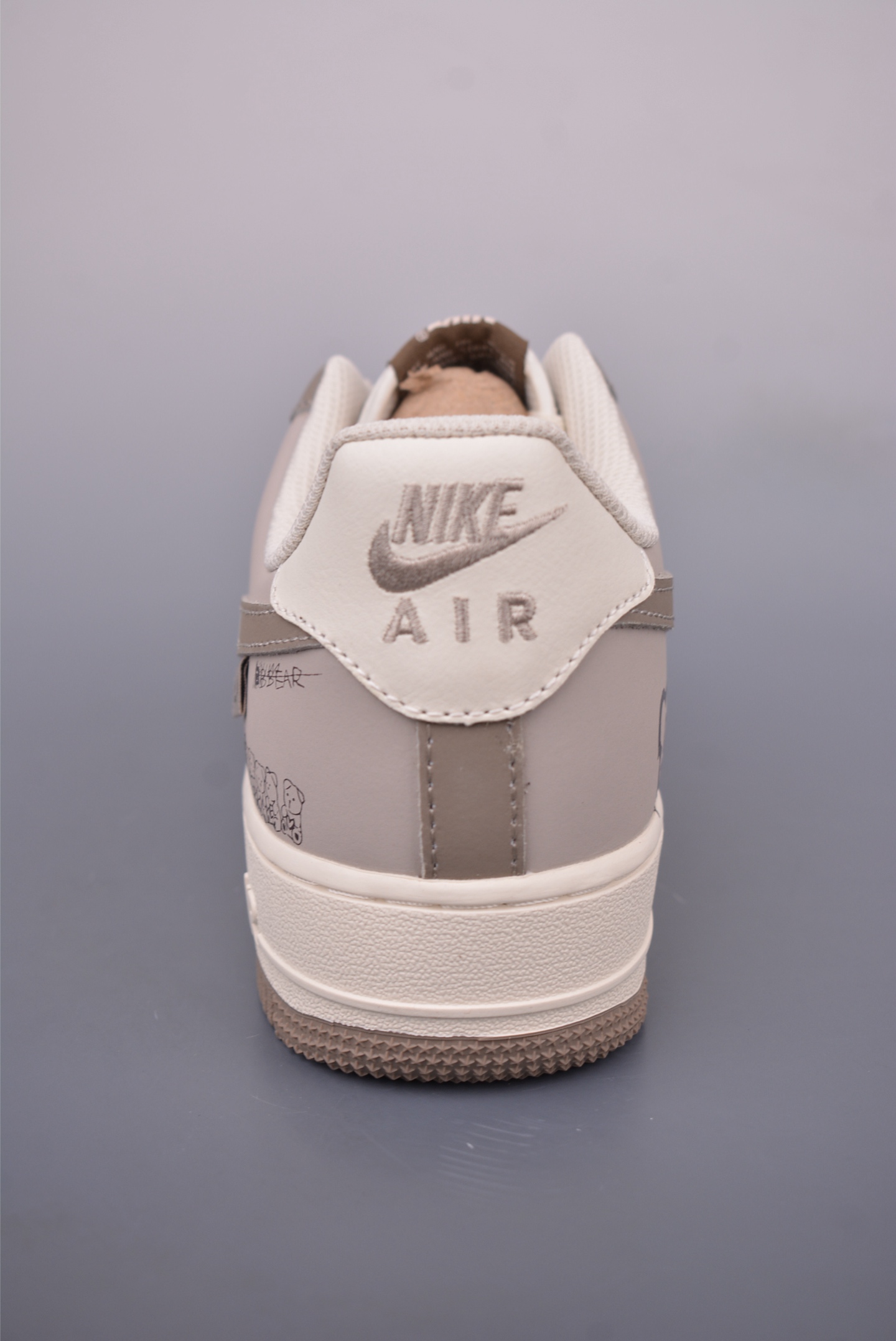 Nike Air Force 1 Low 