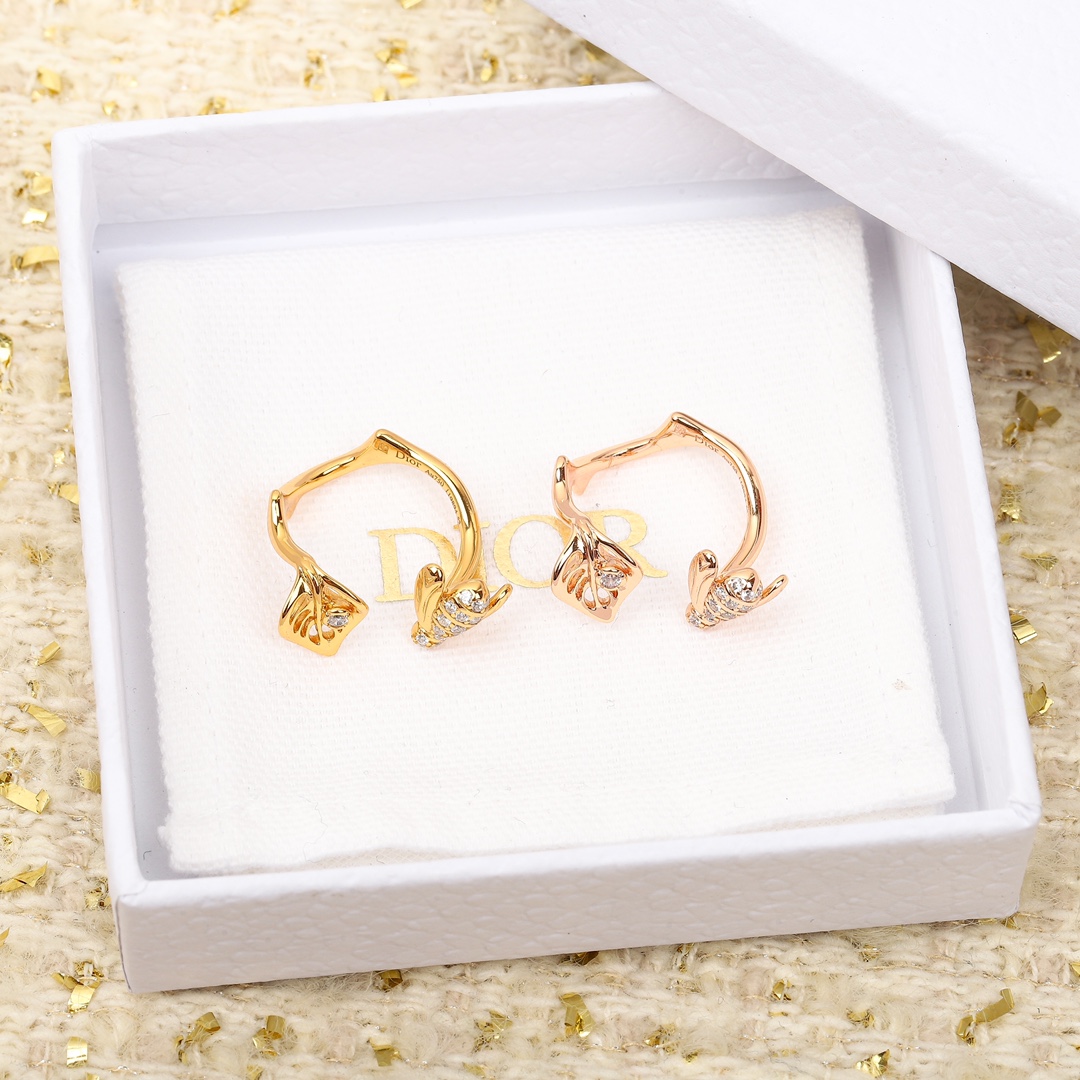 Dior Diamond Bee Ring