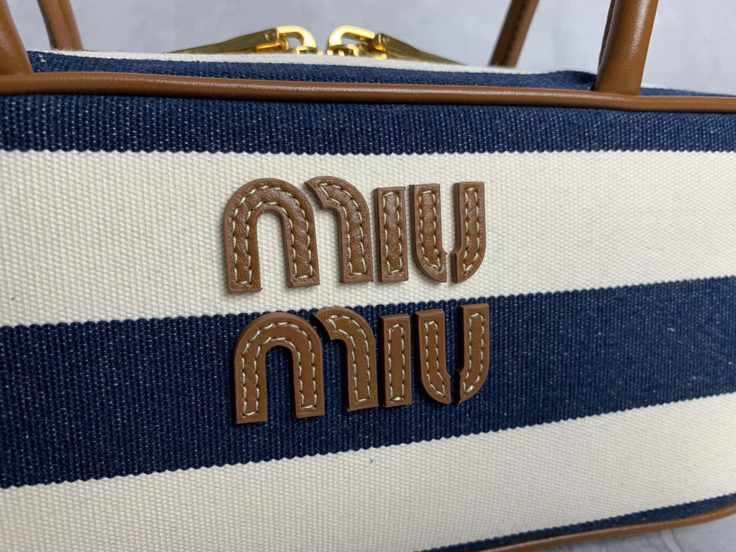 Miu Miu Beau canvas bag 5BB173