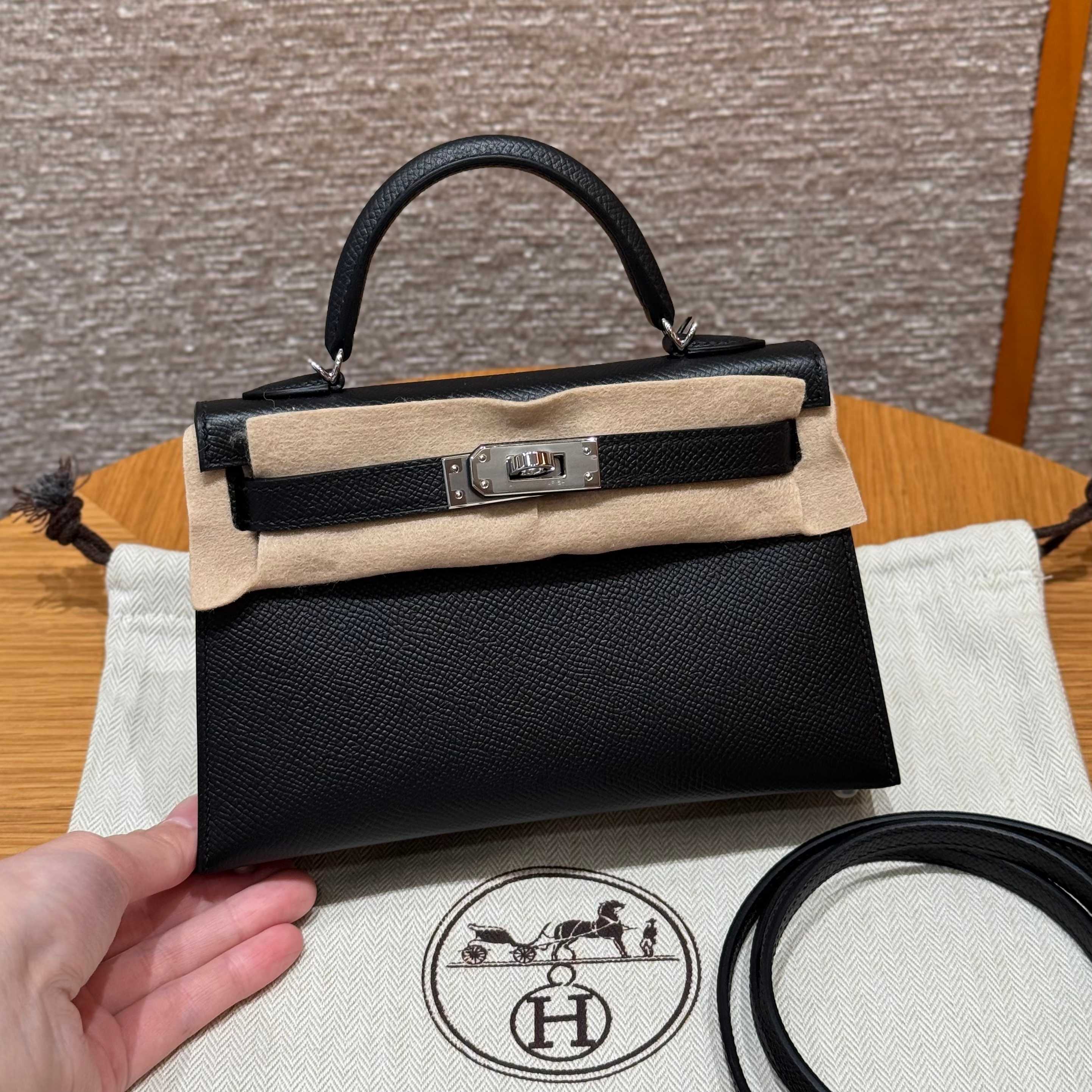 Hermes mini kelly 89noir handbag (handmade to order)