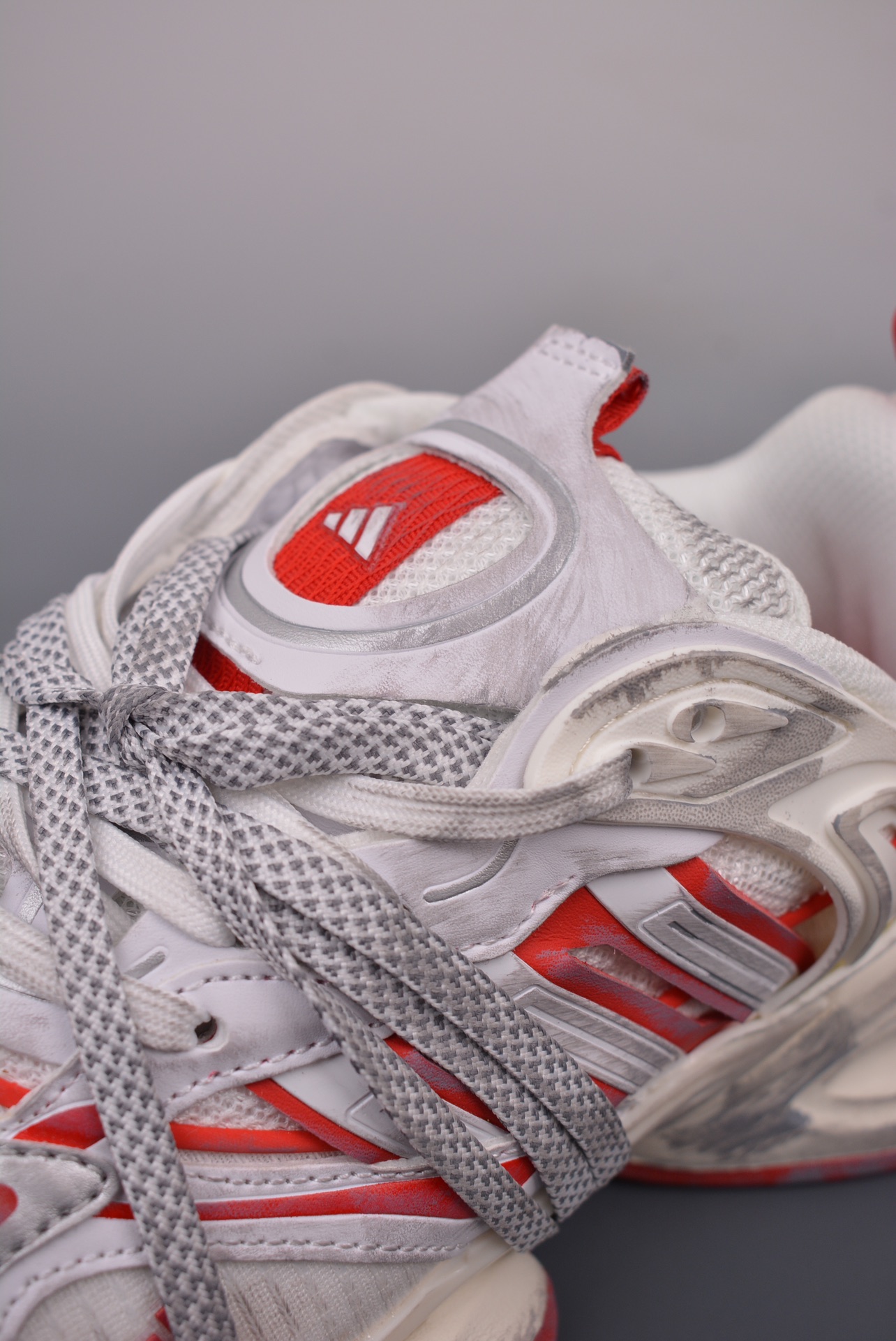 Adidas XLG Runner Deluxe White and Red Old Version JS1590