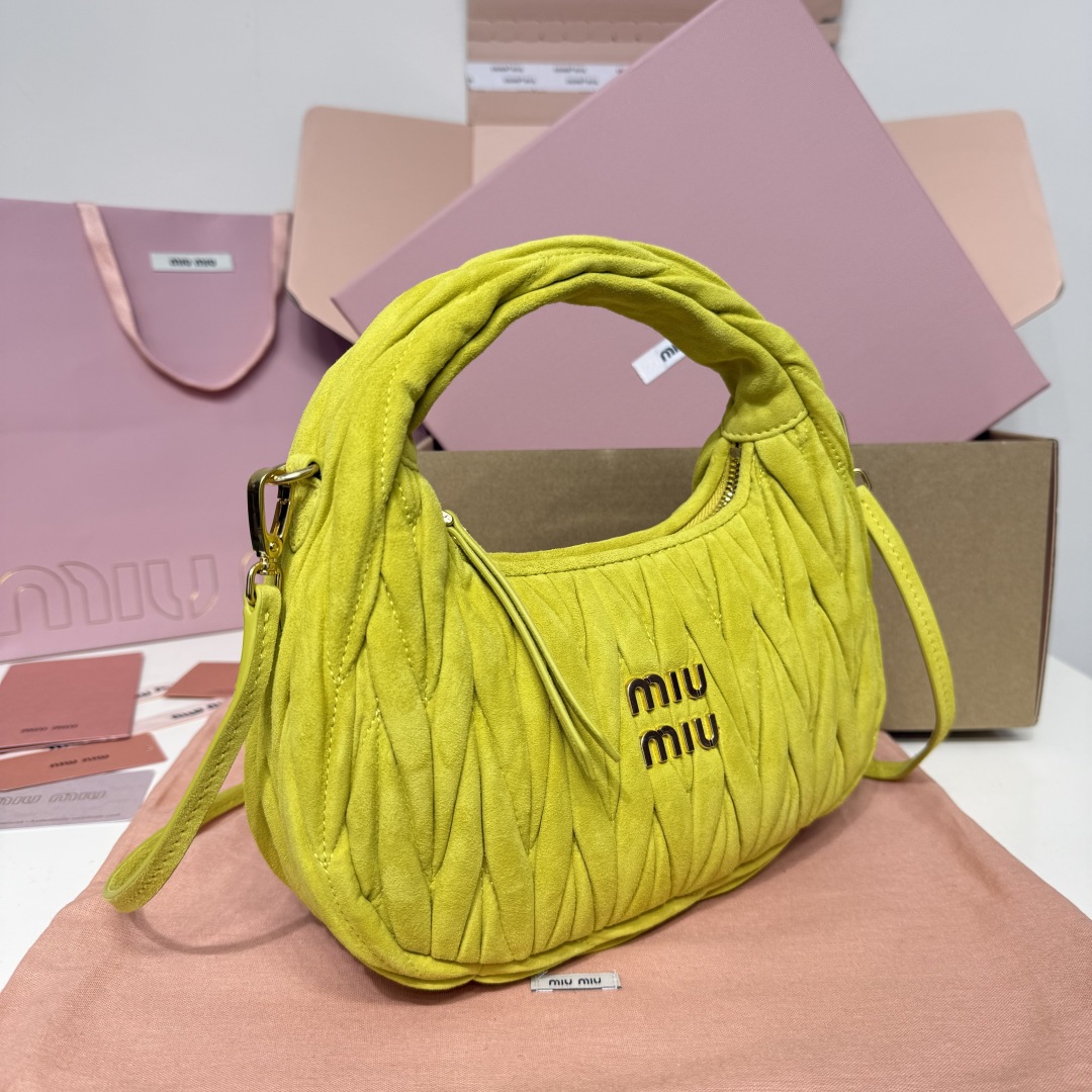 Miu Miu Miu Wander suede leather handbag 5BC125
