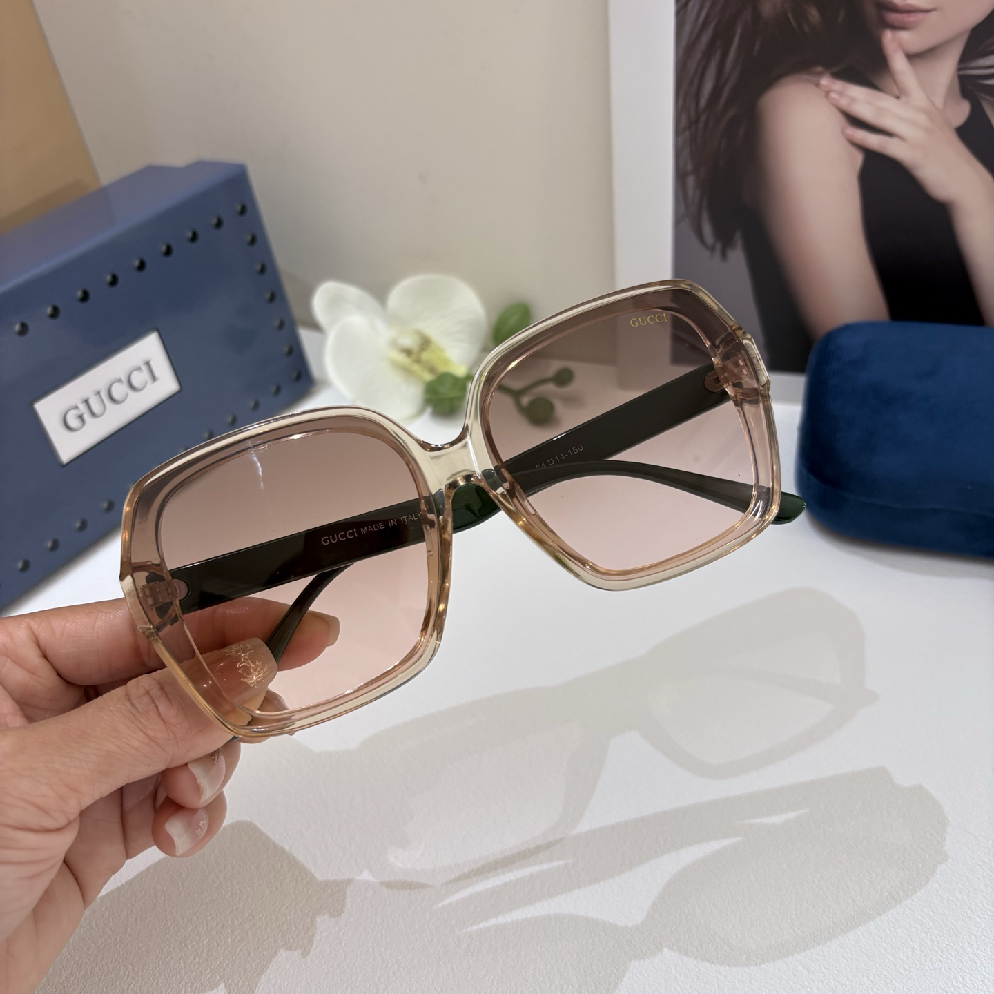 Gucci Round Frame Sunglasses