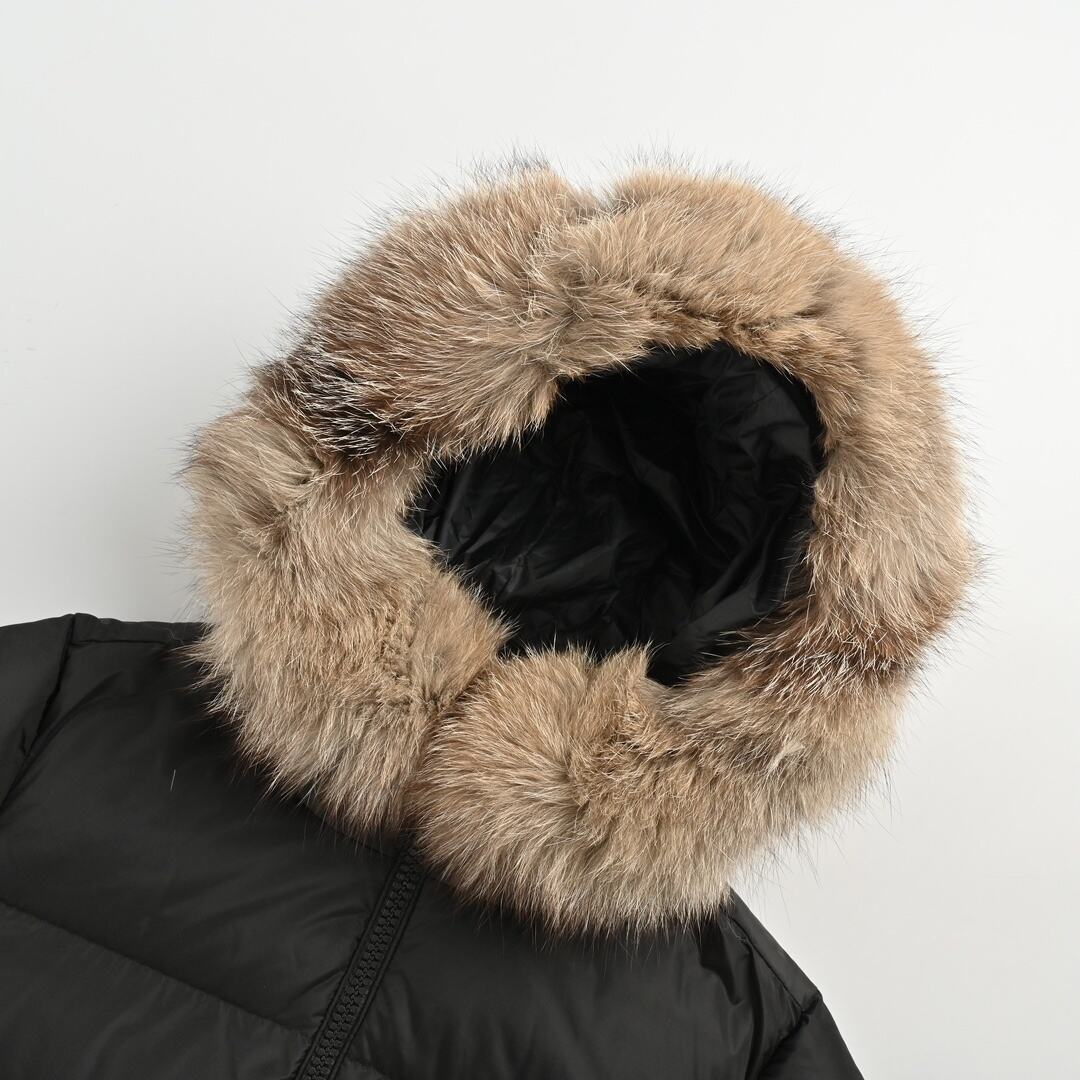 Moncler Marrionnier fox fur collar long down jacket