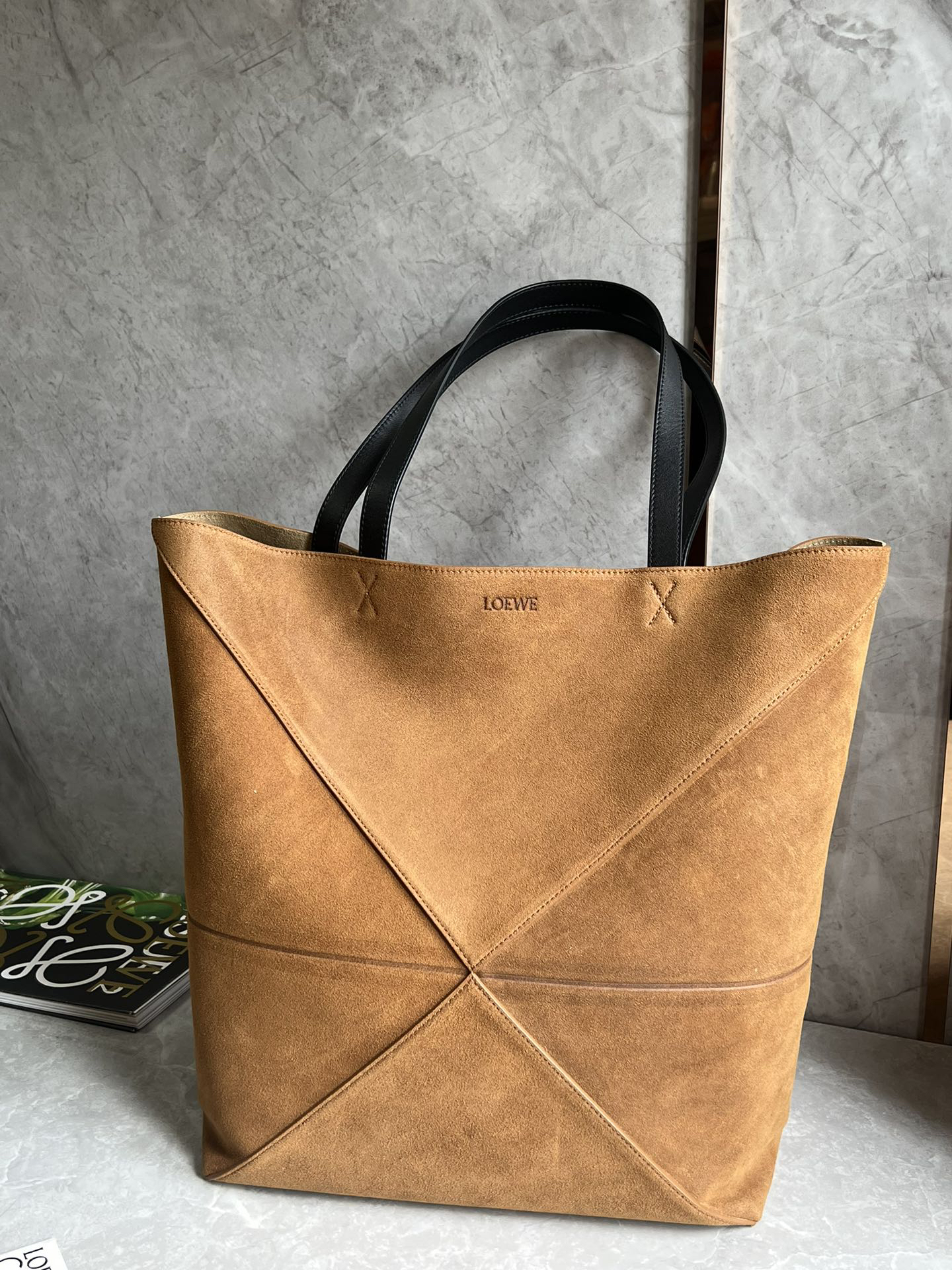 Loewe zzle Fold Large Leather Bag 0692