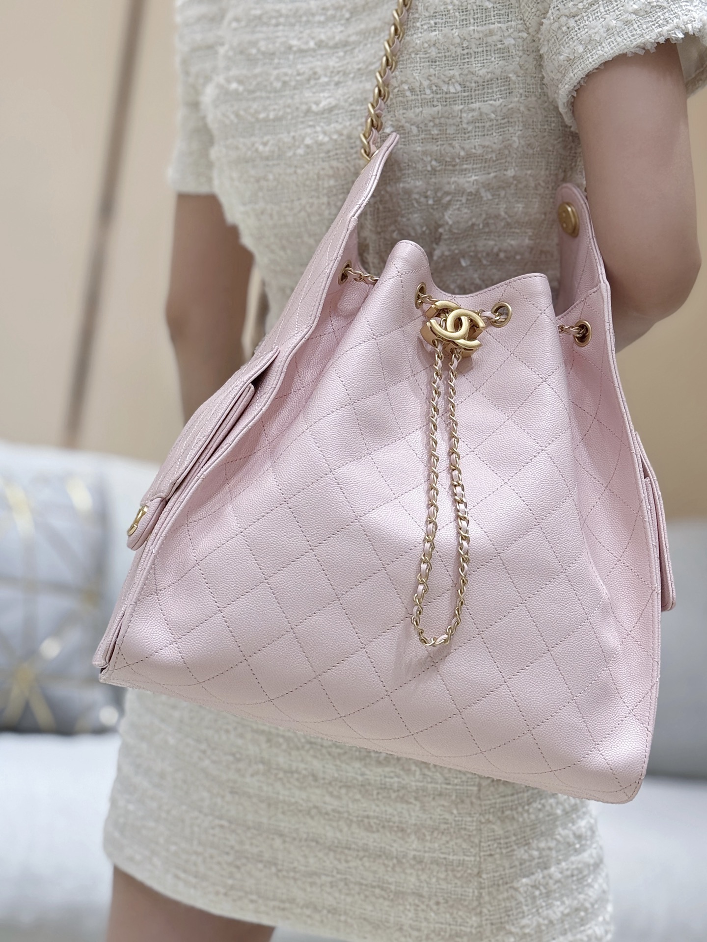 Chanel 25S Spring/Summer Collection Large Handbag AS5311 00188