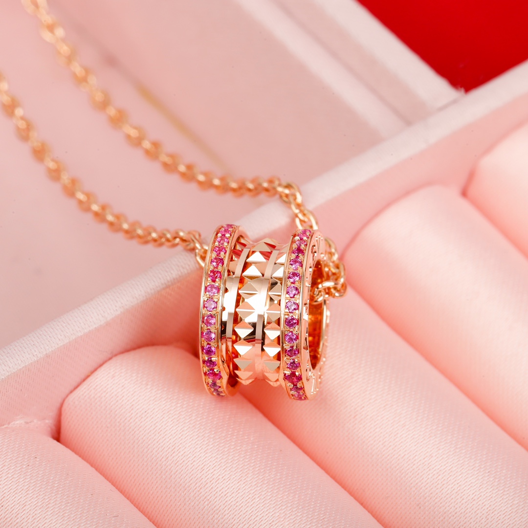 Bulgari rivet ruby ​​necklace