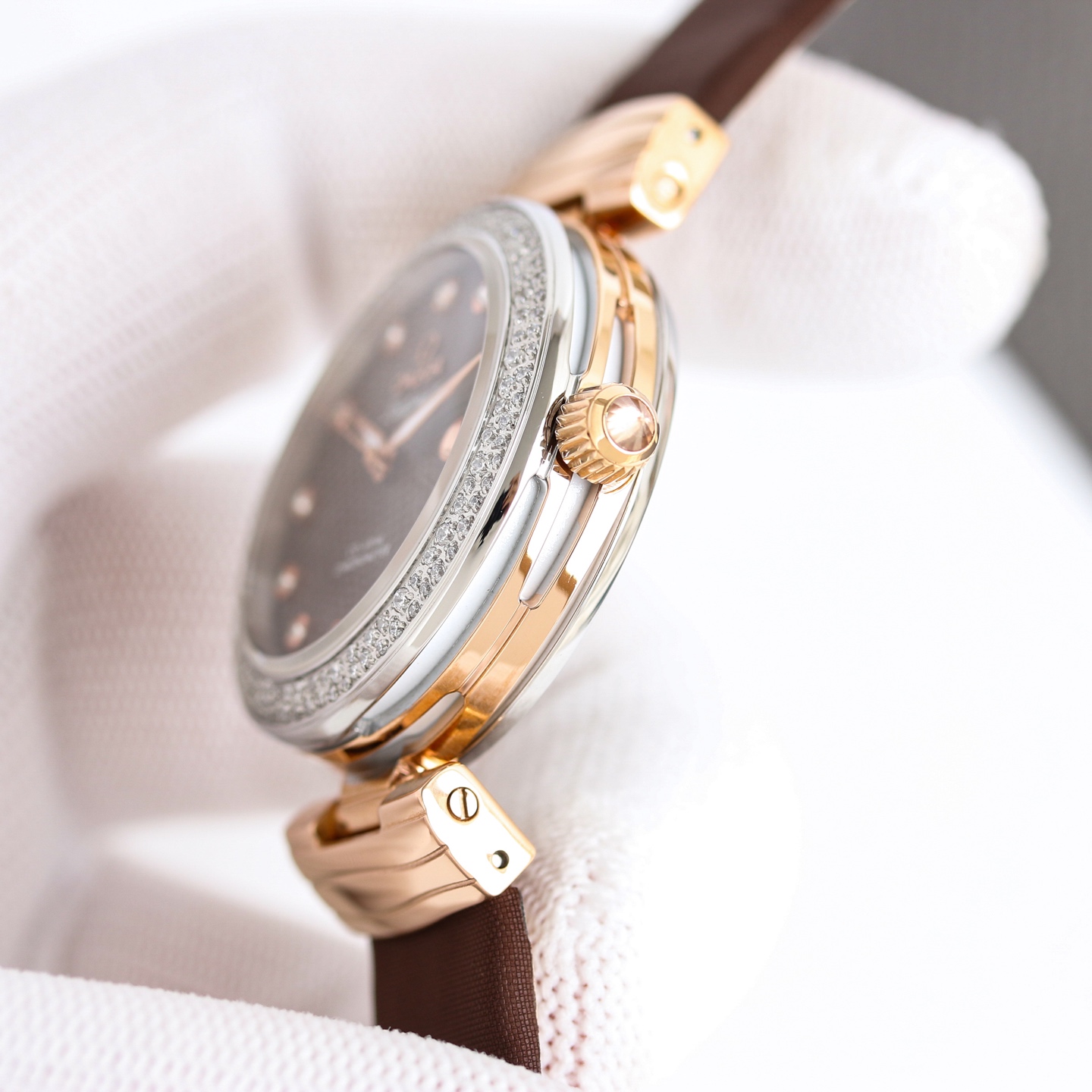 Omega De Ville series 425.27.34.20.55.001