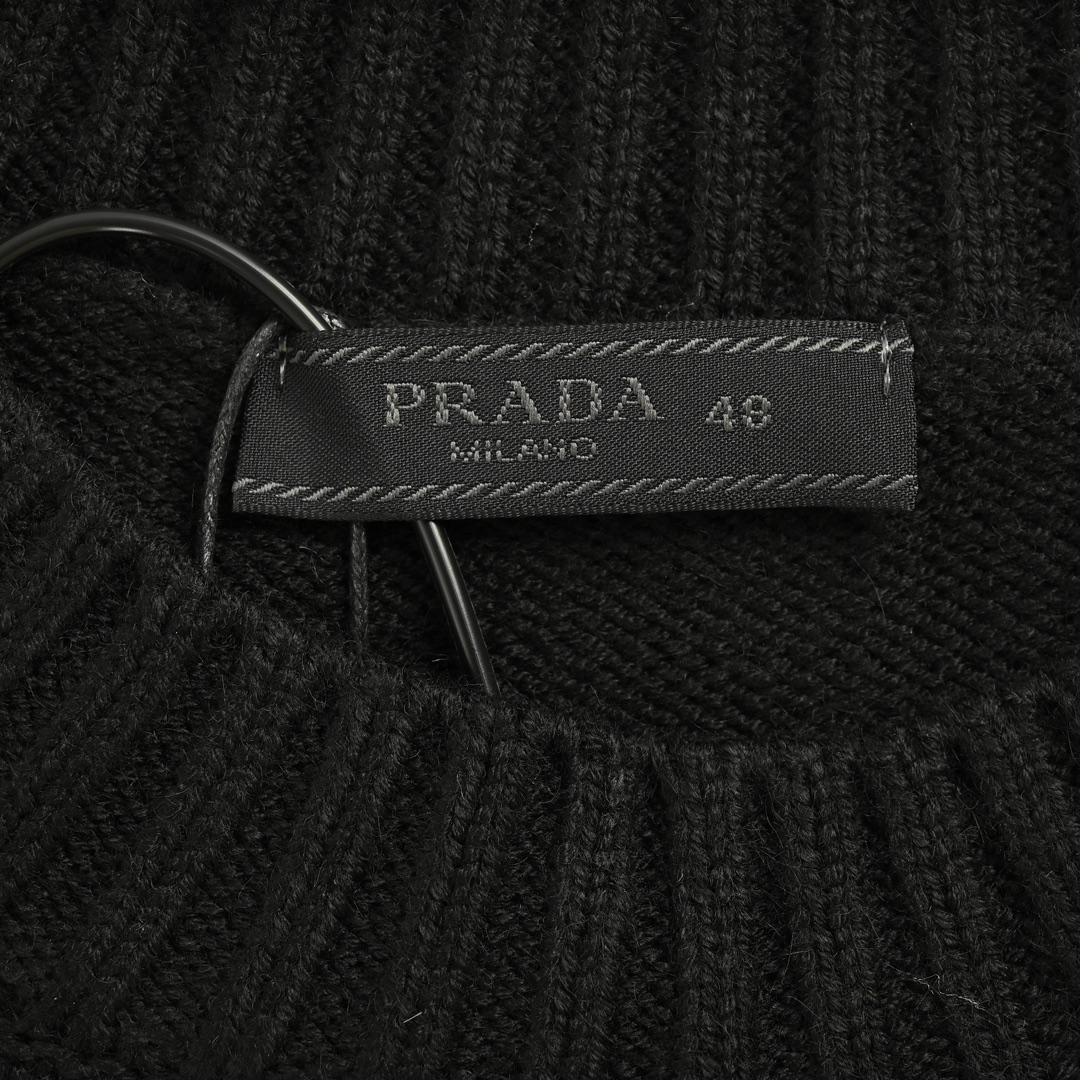 Prada 24Fw nylon pocket triangle logo crew neck sweater